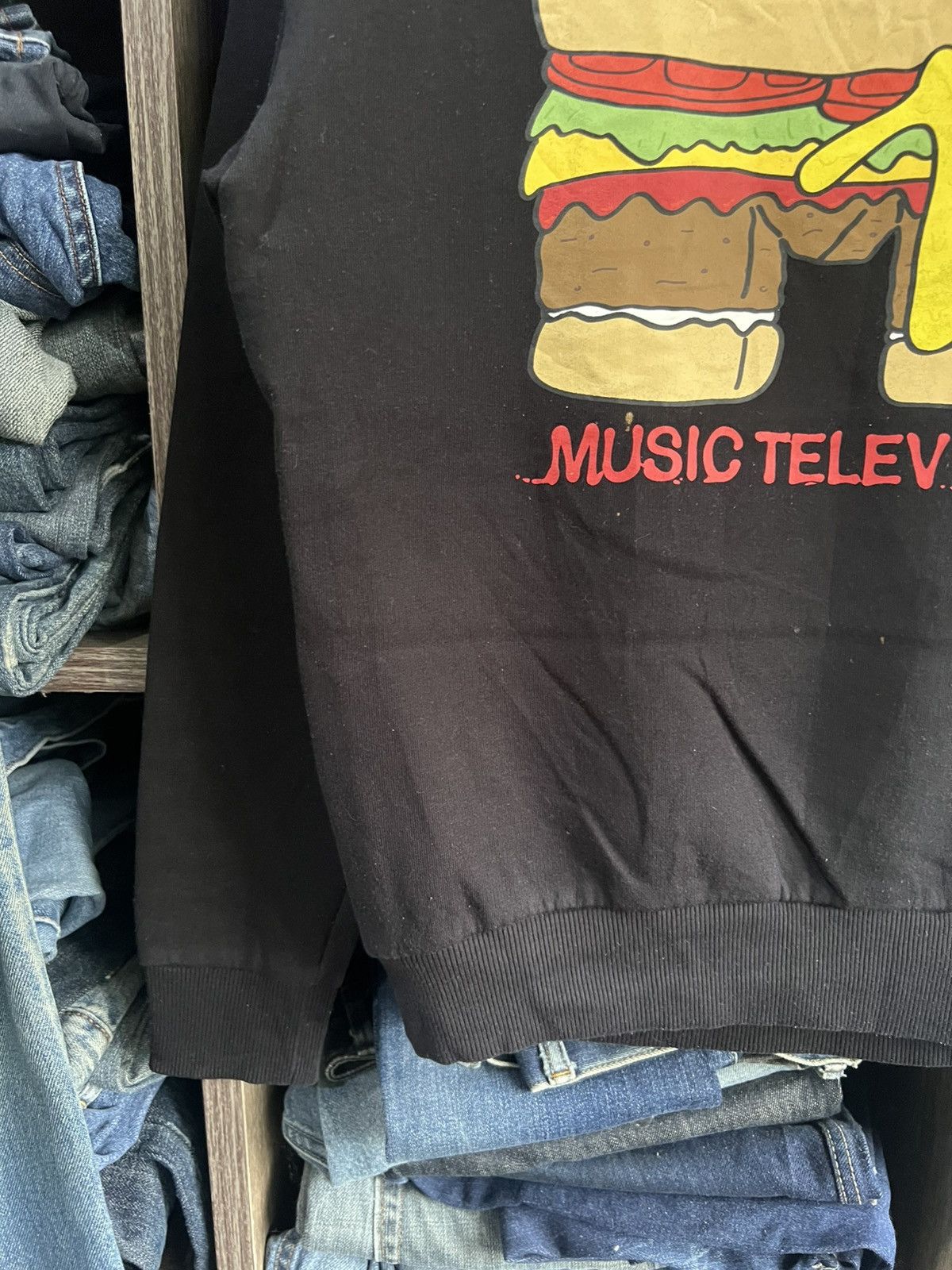 H&M 🔥H&M x MTV Crewneck Sweatshirt Size US S / EU 44-46 / 1 - 6 Thumbnail