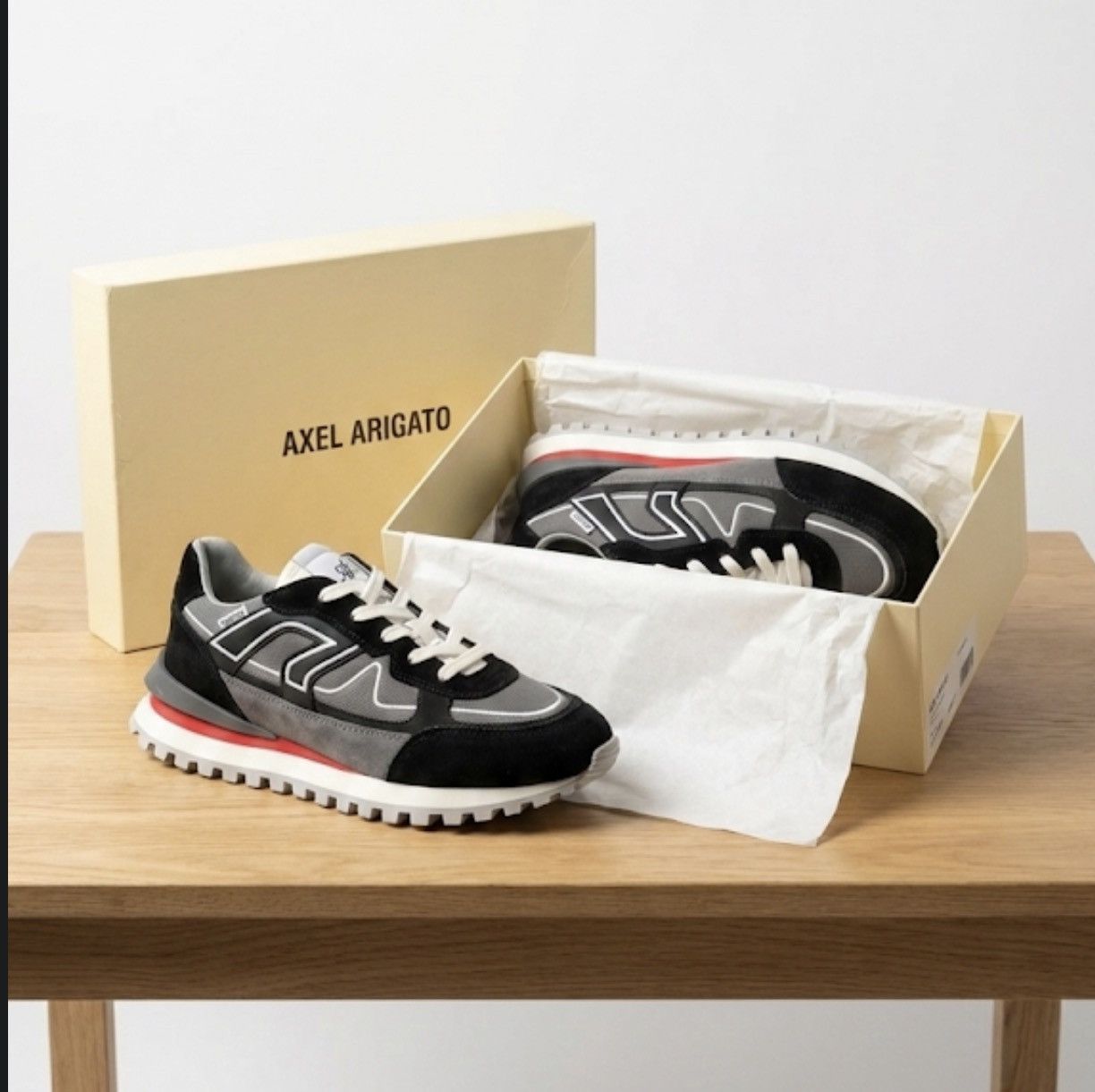 Axel Arigato BRAND NEW Axel Arigato Sonar Sneakers Size US 9 / EU 42 - 1 Thumbnail