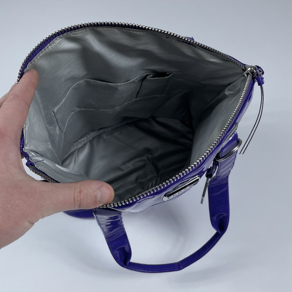 Versus Versace VERSUS Versace Purple and Metallic Silver Zippered Handbag Size ONE SIZE - 12 Thumbnail