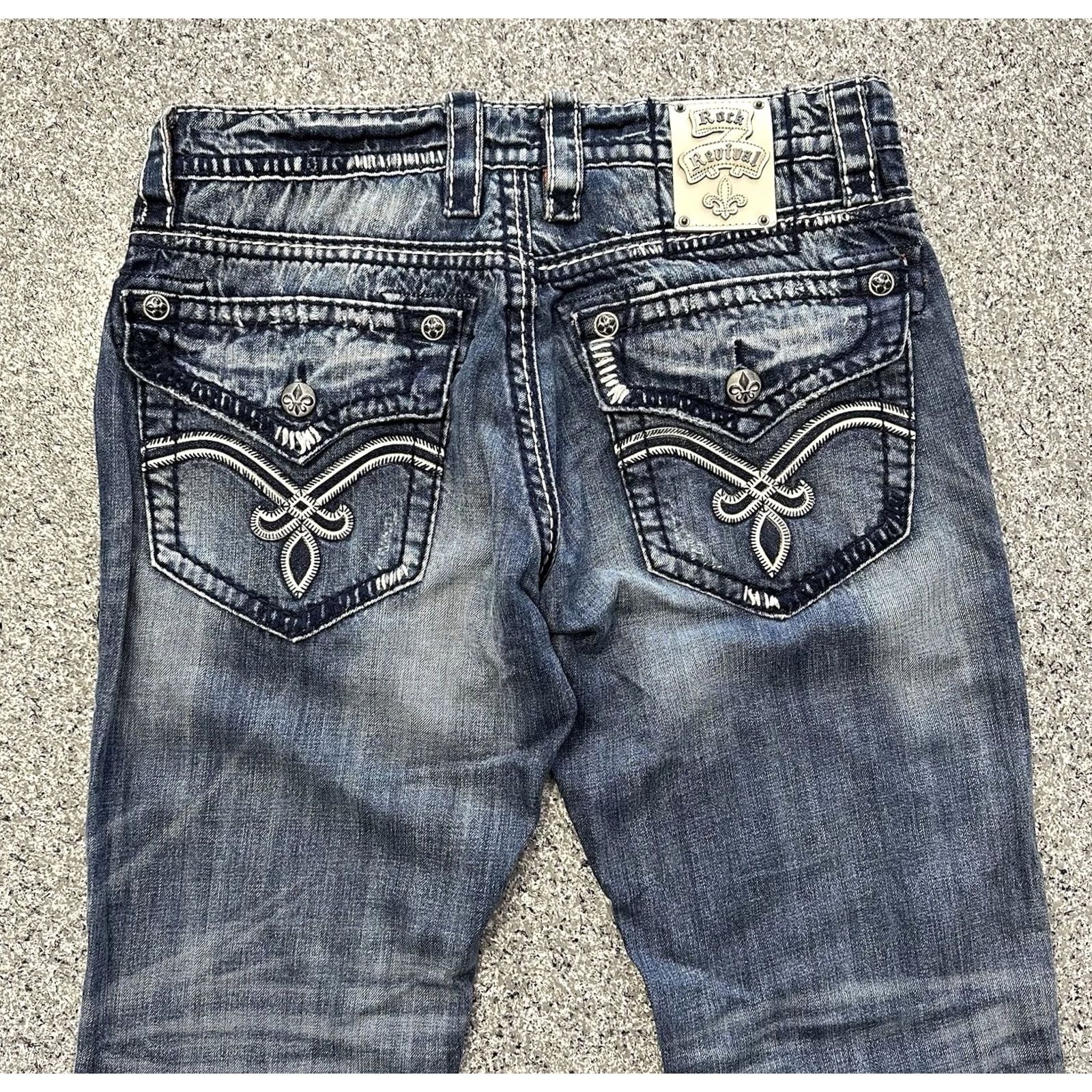 Vintage Nike Rock Revival Jeans Rock Mens 34x31 Aiden Relaxed Straight Denim Blue 5-Pocket Plain Solid 90s Theme Mens Size US 34 / EU 50 - 7 Thumbnail