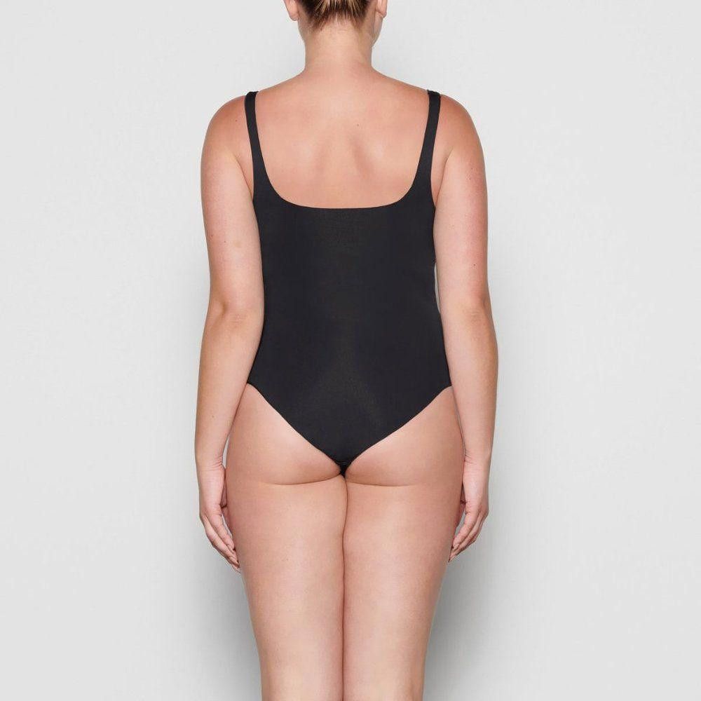 Designer CT1330a SKIMS SCOOP NECK BODYSUIT Soot Size XXS / US 00 / IT 34 - 3 Thumbnail
