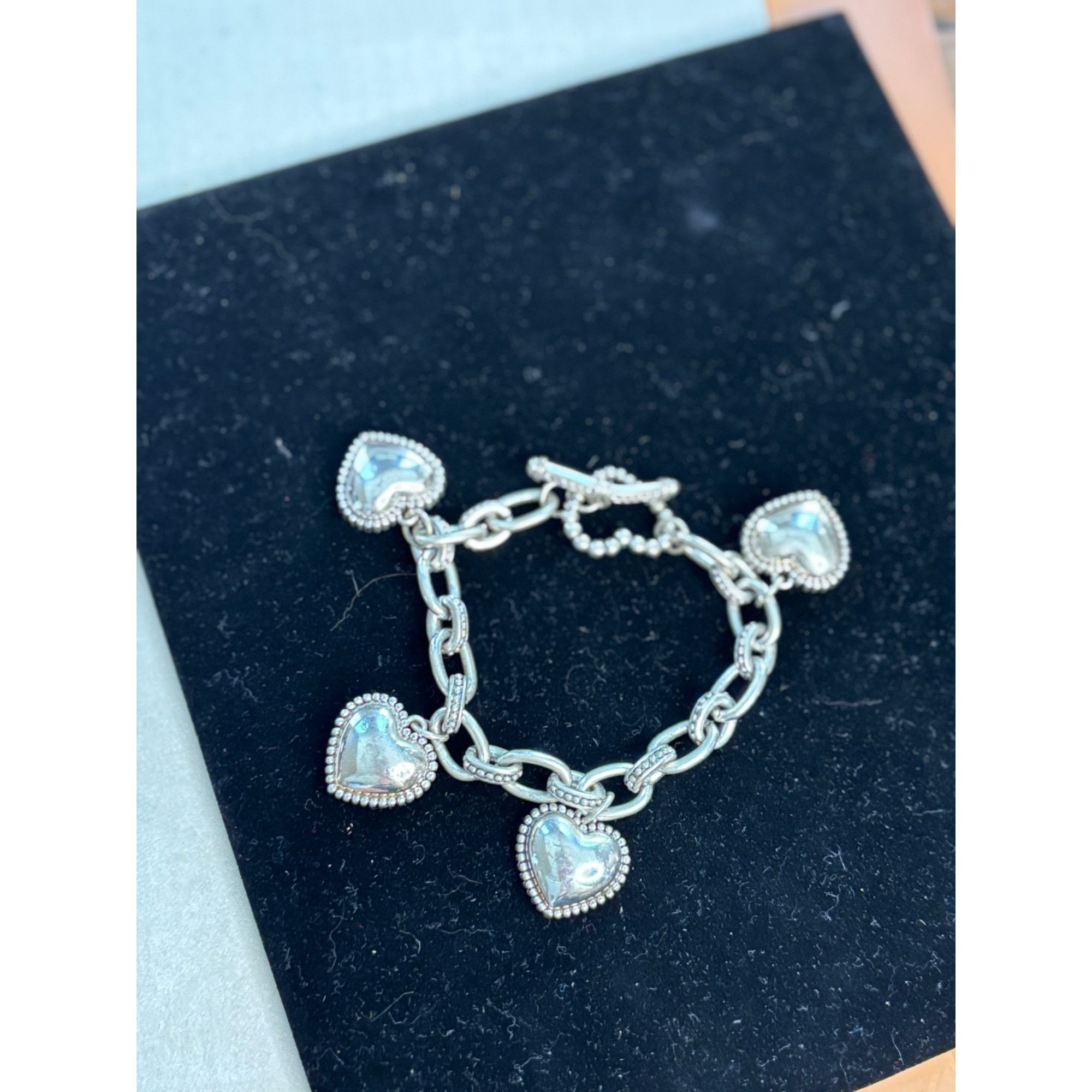 Other Heart Charm Silver Tone Bracelet With Toggle Clasp 7.5" Size ONE SIZE - 9 Thumbnail