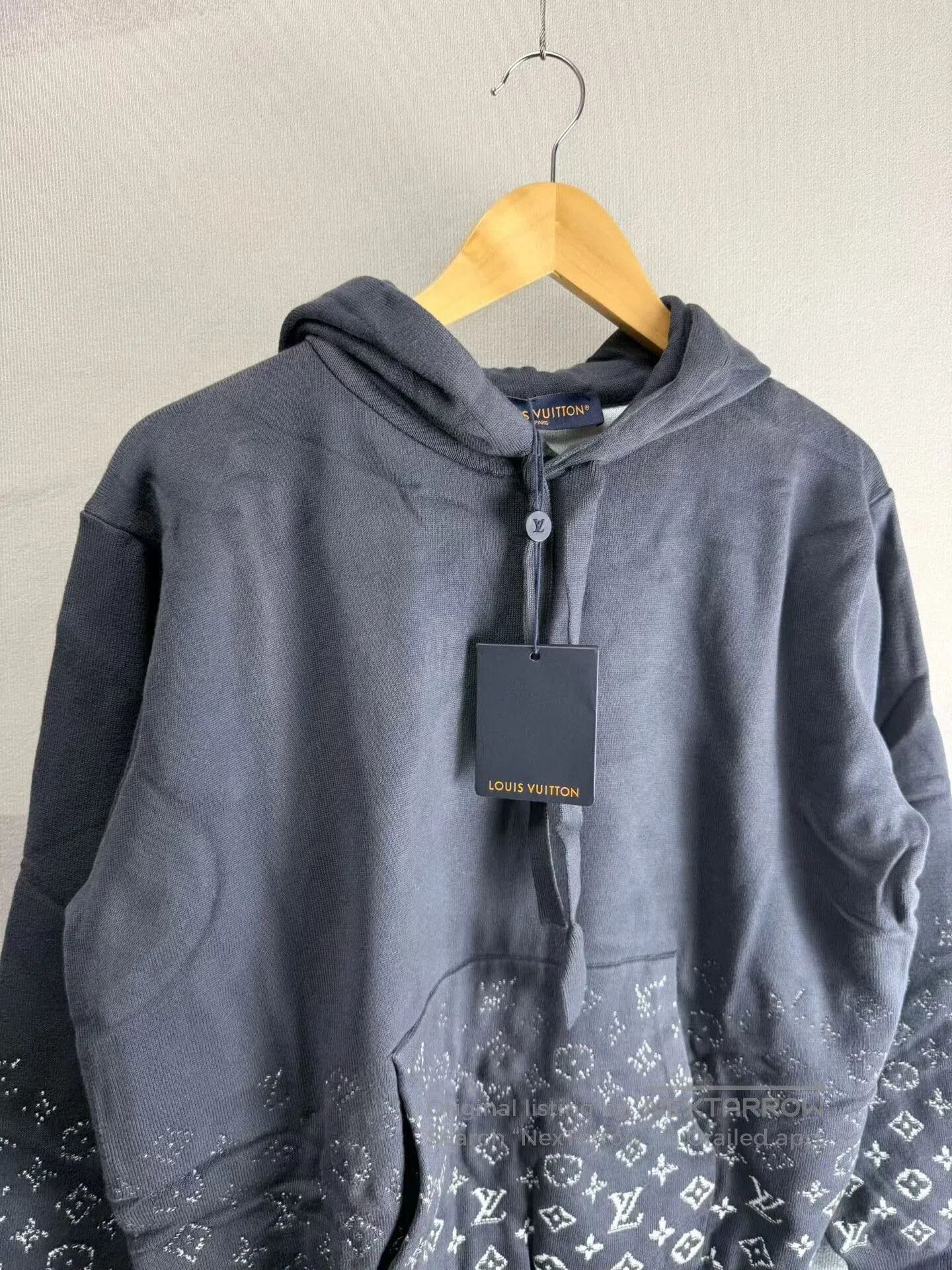 Louis Vuitton louis vuitton gray blue gradient hoodie. Size US L / EU 52-54 / 3 - 2 Thumbnail