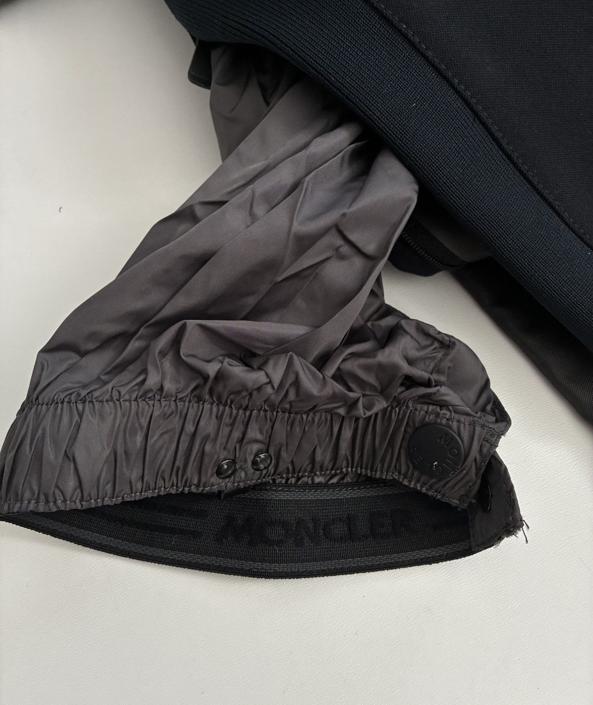 Moncler Ski pants Moncler outdoor trekking techwear gorpcore trouser Size 27" / US 4 / IT 40 - 9 Thumbnail