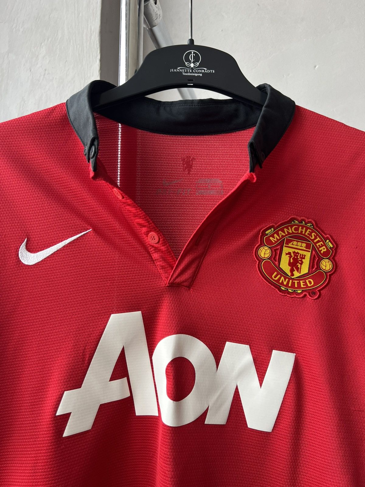Nike 2013/14 MANCHESTER UNITED HOME SOCCER JERSEY FOOTBALL SHIRT Size US L / EU 52-54 / 3 - 4 Thumbnail