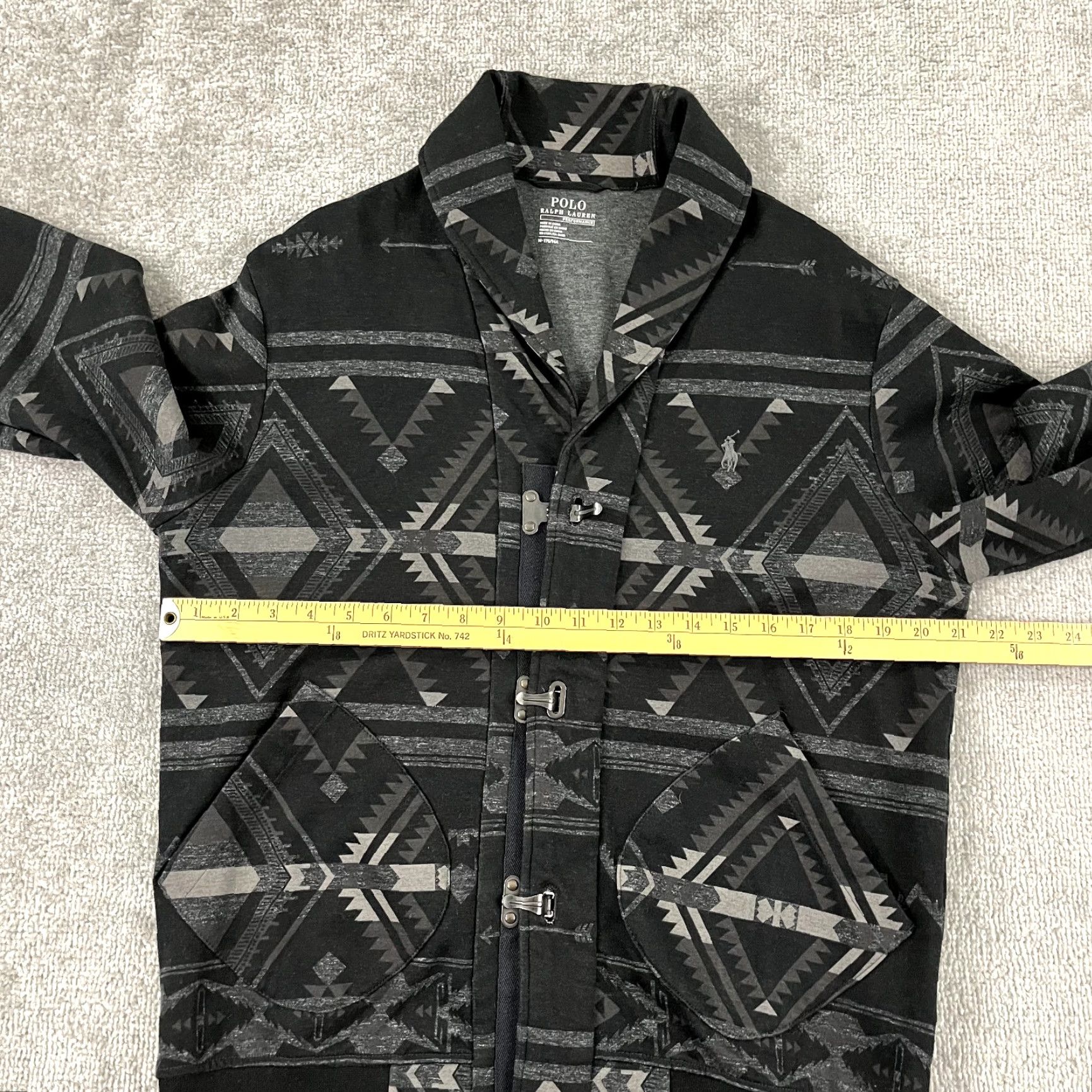 Polo Ralph Lauren POLO RALPH LAUREN Sweater Mens Medium Gray Black Aztec Shawl Performance Shirt Size US M / EU 48-50 / 2 - 6 Thumbnail