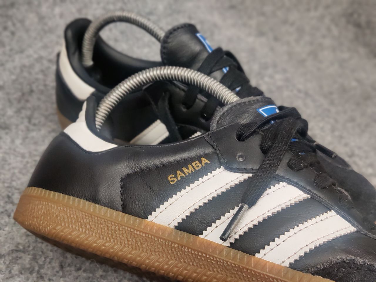 Adidas Vintage Adidas Samba Classic Logo Leather sneakers Shoes Y2K Size US 6 / EU 39 - 18 Thumbnail