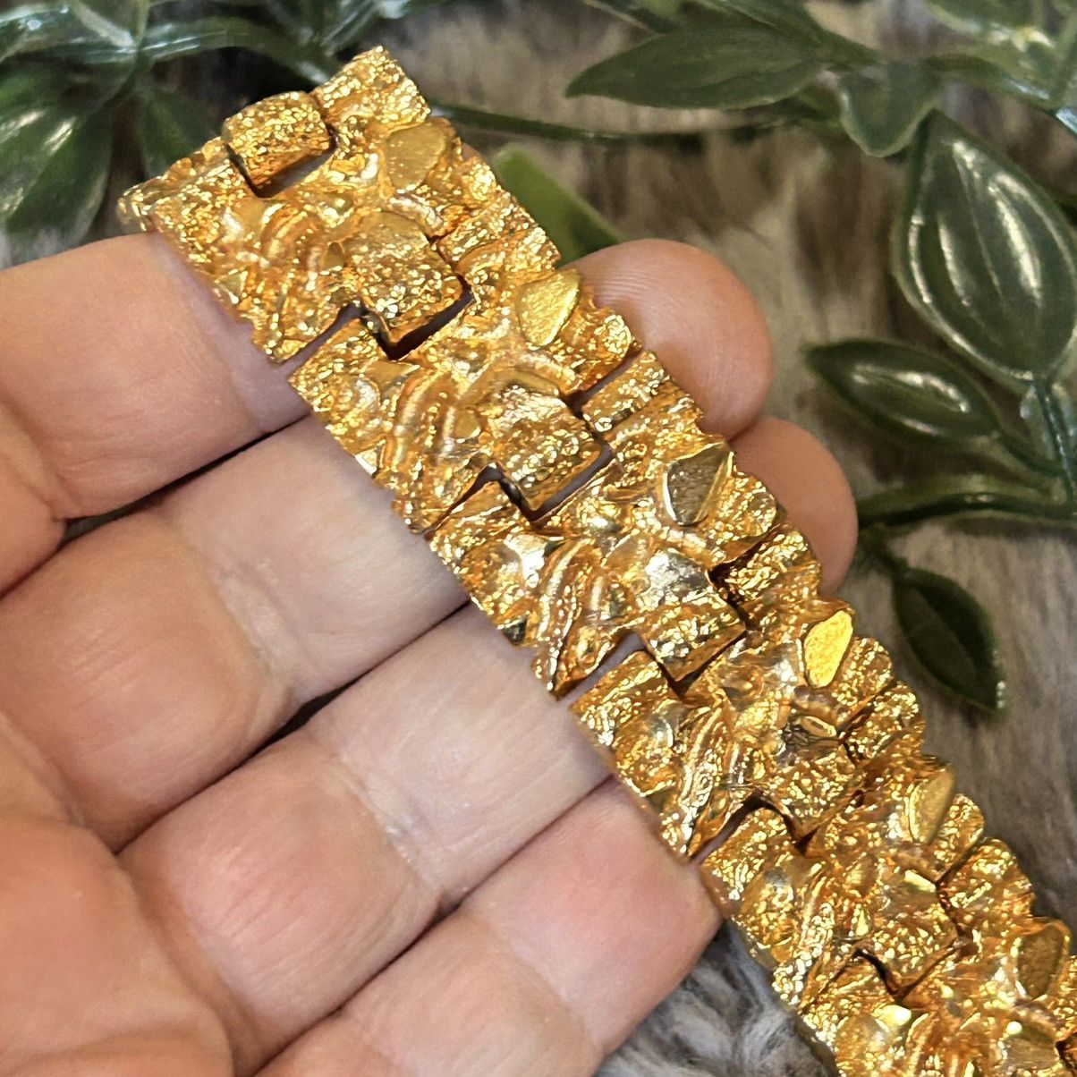 Vintage Vintage 70s-80s wide gold nugget unisex bracelet Size ONE SIZE - 3 Thumbnail