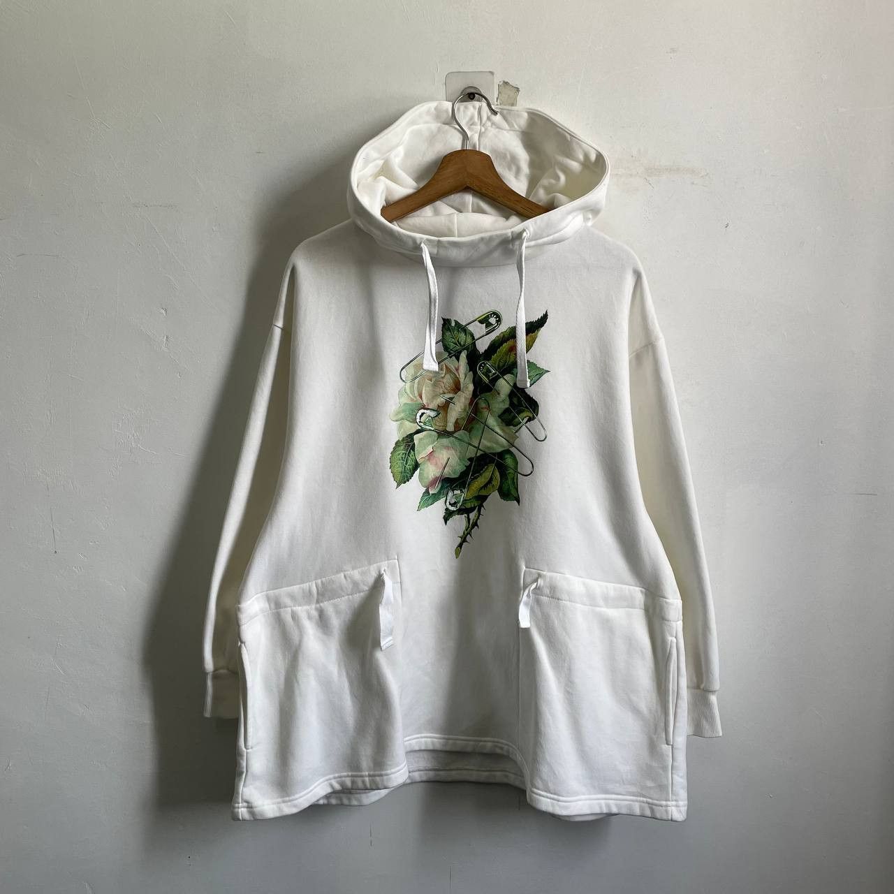 GU × Undercover Hoodie GU X Undercover (print faded) Size US L / EU 52-54 / 3 - 1 Thumbnail