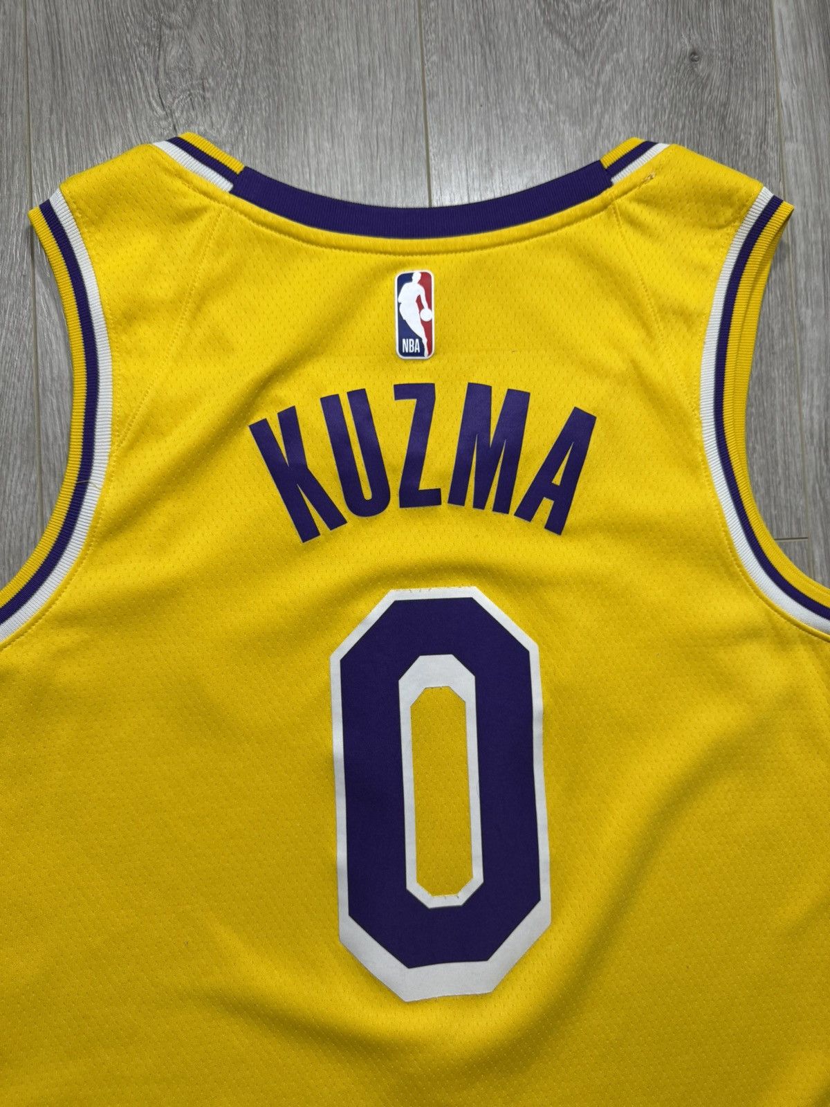 NBA × Nike Los Angeles Lakers Nike Yellow Basketball Jersey Kyle Kuzma Size US L / EU 52-54 / 3 - 9 Thumbnail