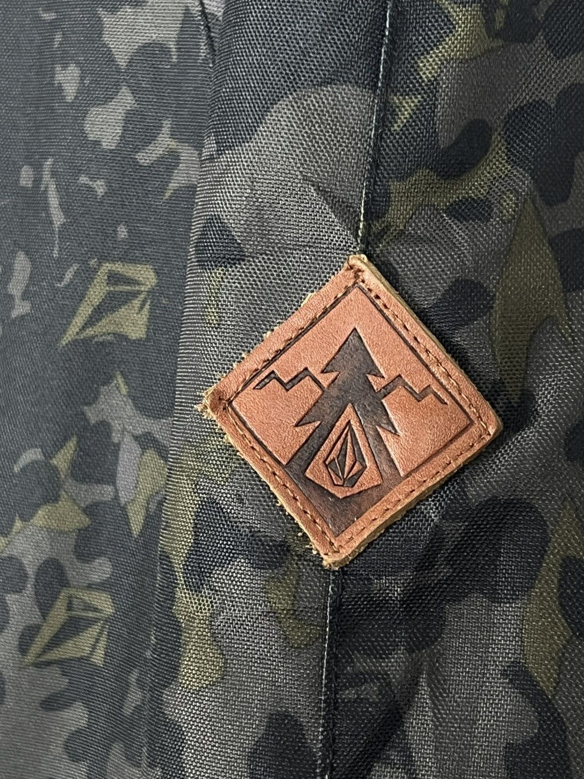 Volcom Vintage Volcom Camouflage Tactical Jacket Size US M / EU 48-50 / 2 - 12 Thumbnail