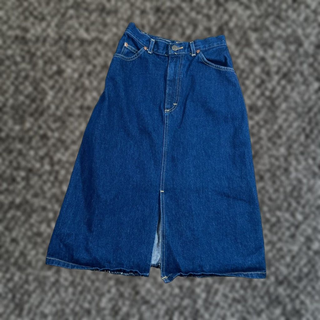 Lee Vintage Lee Women's Denim Skirt A-Line Long Size 5 Blue 26" Casual Skirt Size 27" / US 4 / IT 40 - 1 Thumbnail