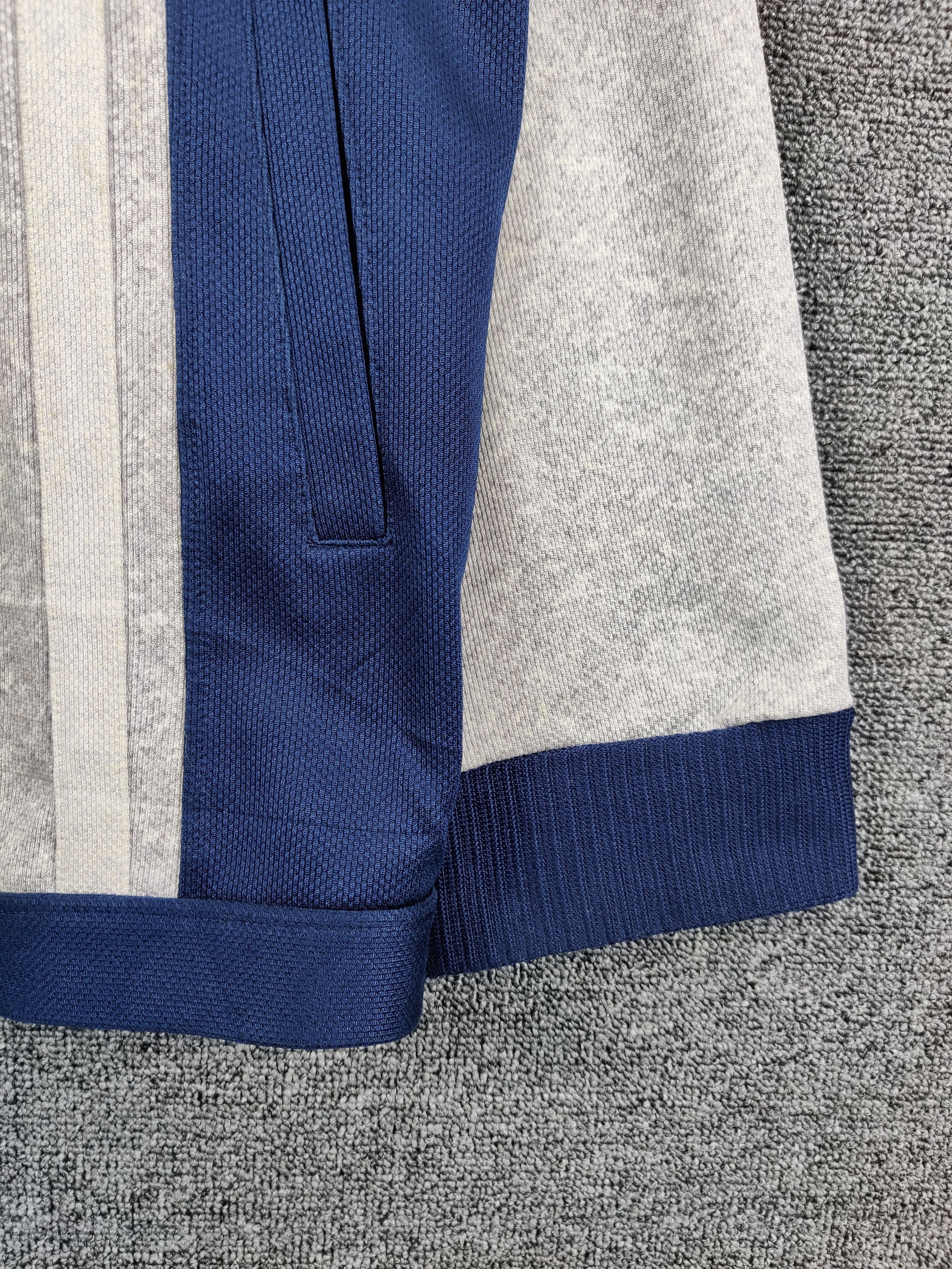 Kappa Vintage Kappa Like No Other Stripe Sweatshirt Nice Design Size US L / EU 52-54 / 3 - 4 Thumbnail