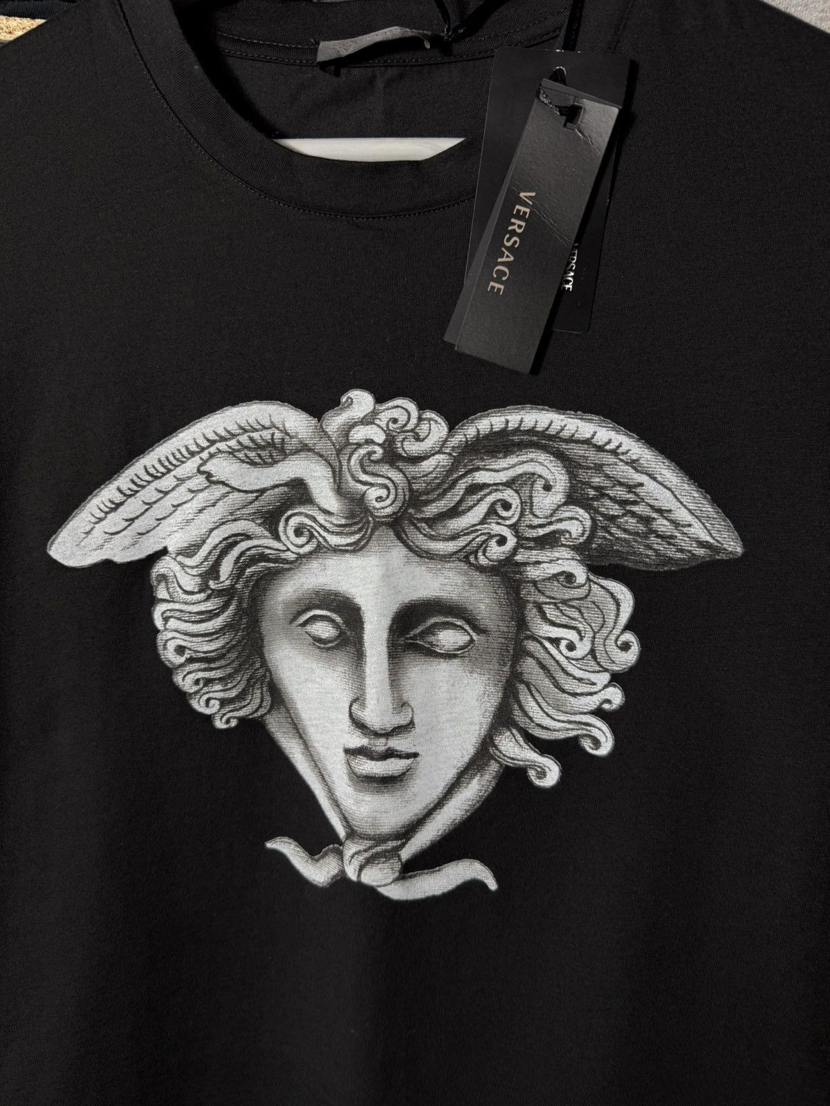 Versace NWT Versace Medusa Head T-Shirt Black Graphic Tee Cotton L Size US L / EU 52-54 / 3 - 5 Thumbnail