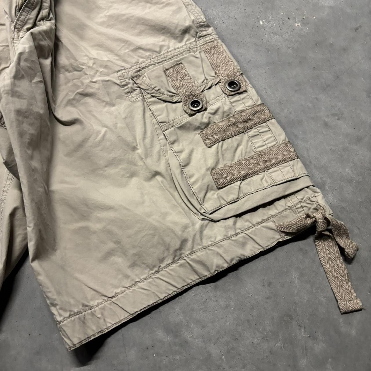Japanese Brand × Vintage Crazy Vintage Y2K/2000s Baggy Khaki Streetwear Skater Style Cargo Shorts! Size US 36 / EU 52 - 4 Thumbnail