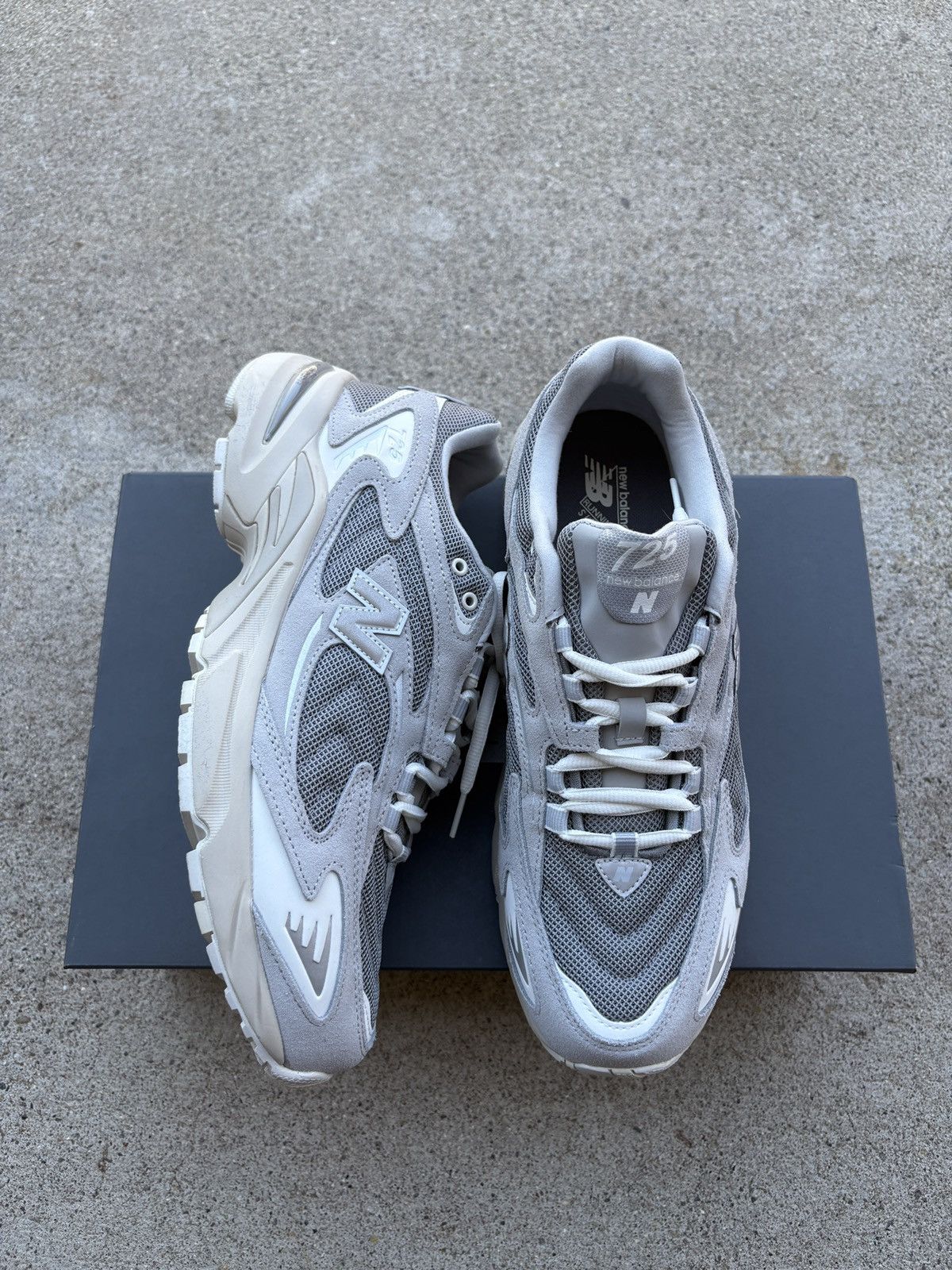 New Balance DS New Balance 725 “Raincloud” Men’s Size 10 Size US 10 / EU 43 - 6 Thumbnail
