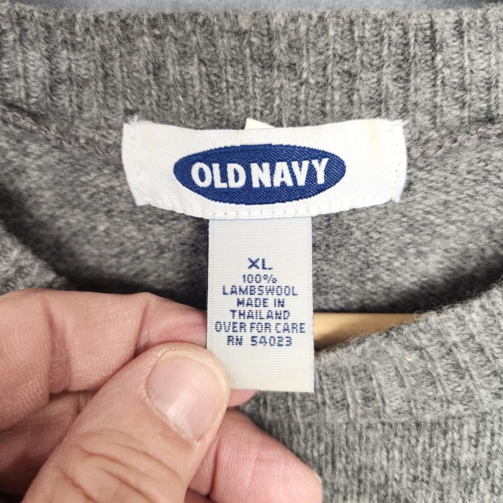Old Navy VINTAGE Old Navy Sweater Mens XL Grey 100% Lambswool Fair Isle Nordic 90s Y2K Size US XL / EU 56 / 4 - 3 Thumbnail