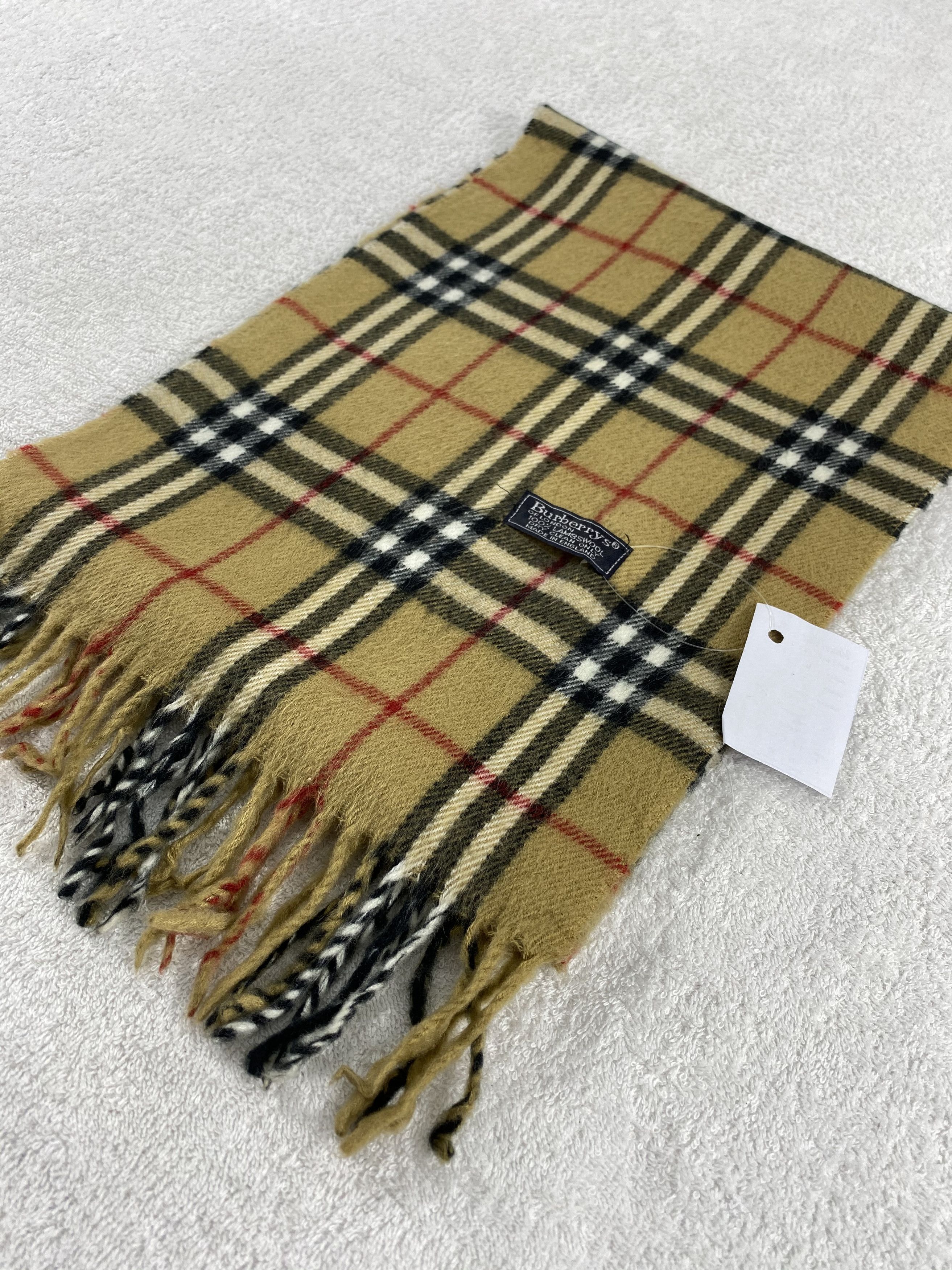 Burberry Vintage Burberry Scarf/Muffler/Neckwear MF724 Size ONE SIZE - 3 Thumbnail