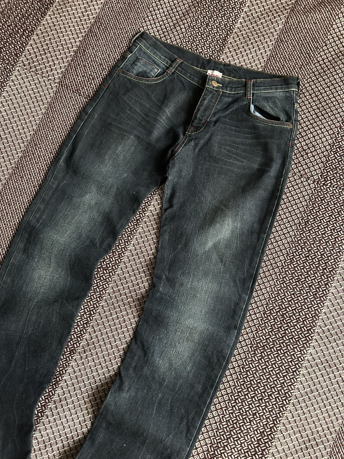 Iceberg Vintage Iceberg Denim Jeans Women Washed Solid Style Size 14 Size 32" / US 10 / IT 46 - 4 Thumbnail