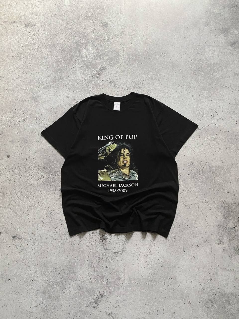 Vintage VINTAGE 00s MICHAEL JACKSON KING POP 1958-2009 MEMORIAL TEE Size US L / EU 52-54 / 3 - 1 Thumbnail