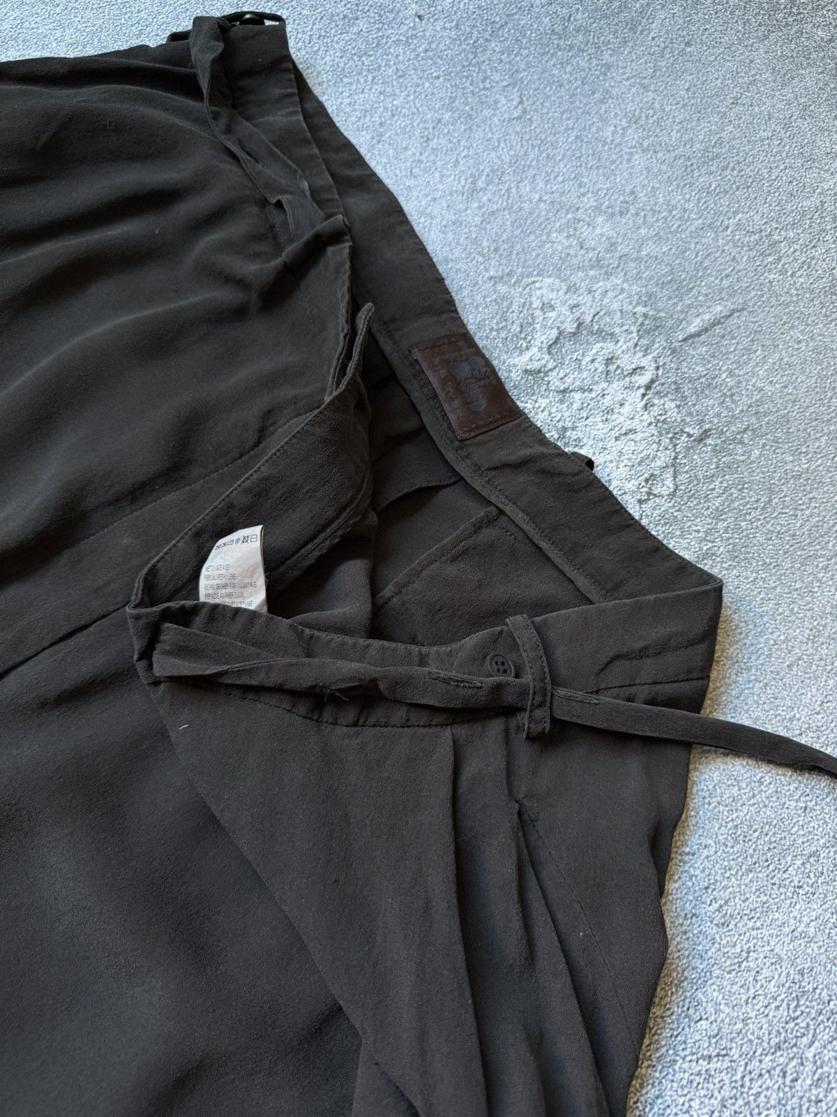 Lost & Found Ria Dunn Lost Found Ria Dunn Silk Futuristic Drop Pants Trousers Size US 30 / EU 46 - 9 Thumbnail