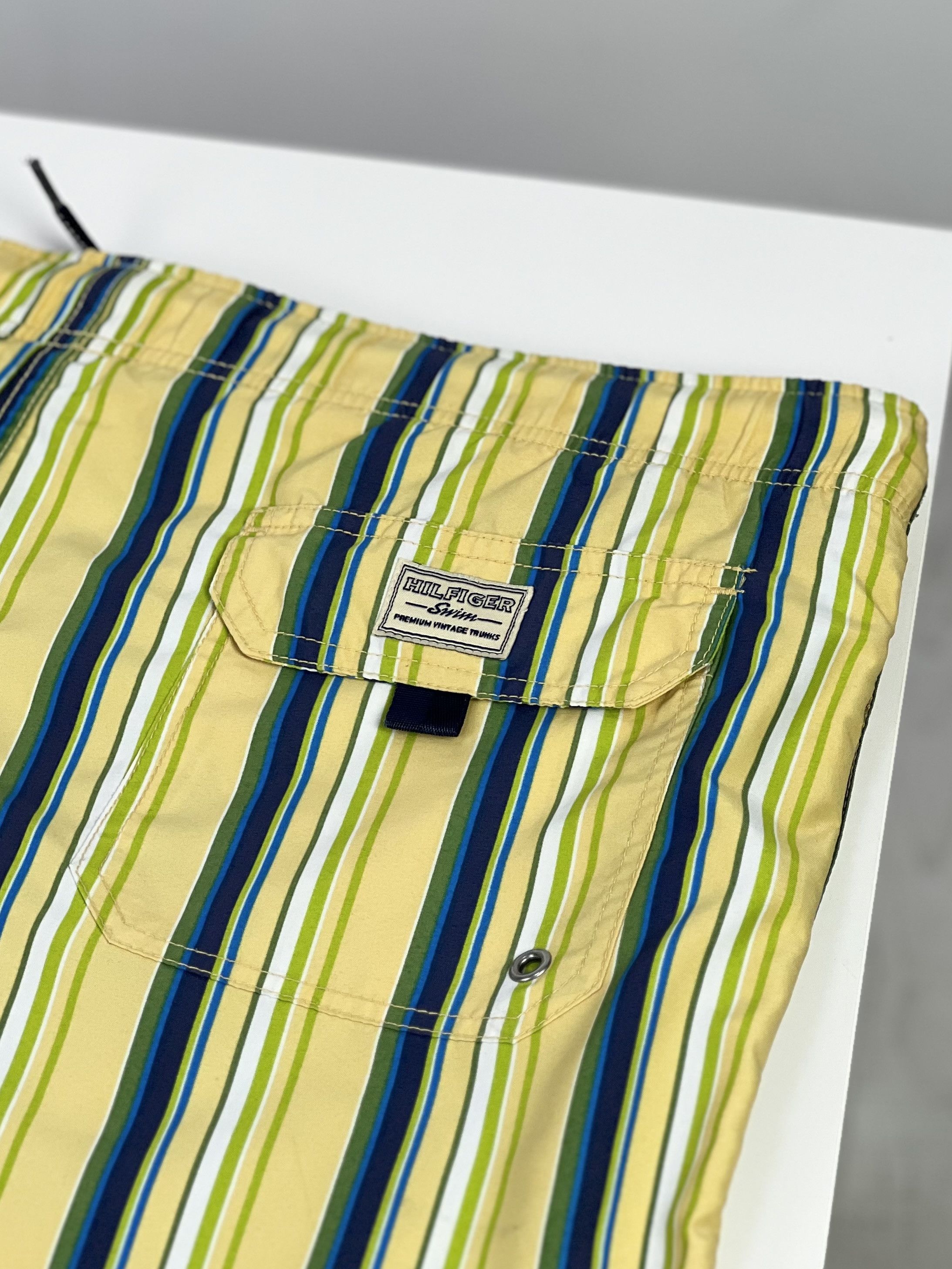 Tommy Hilfiger Tommy Hilfiger shorts Size US 32 / EU 48 - 9 Thumbnail