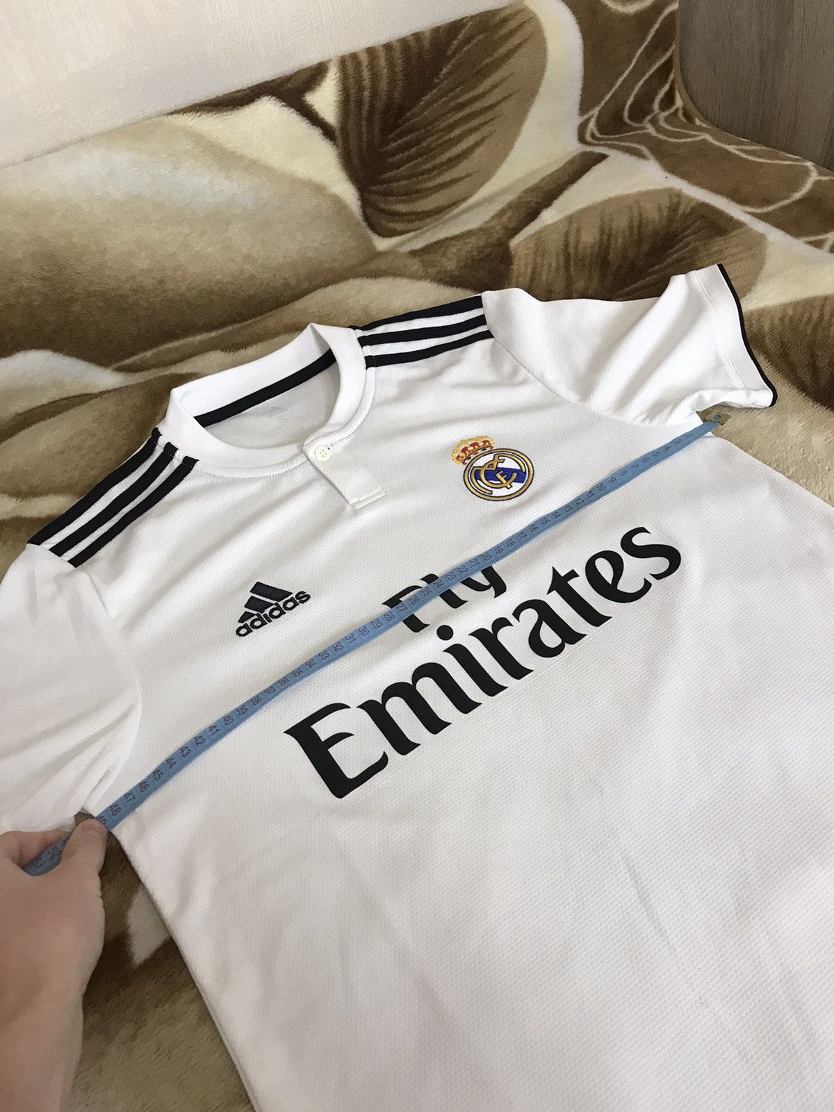 Adidas 🔥 Adidas Real Madrid 2018 White Home Jersey Shirt Size US S / EU 44-46 / 1 - 7 Thumbnail