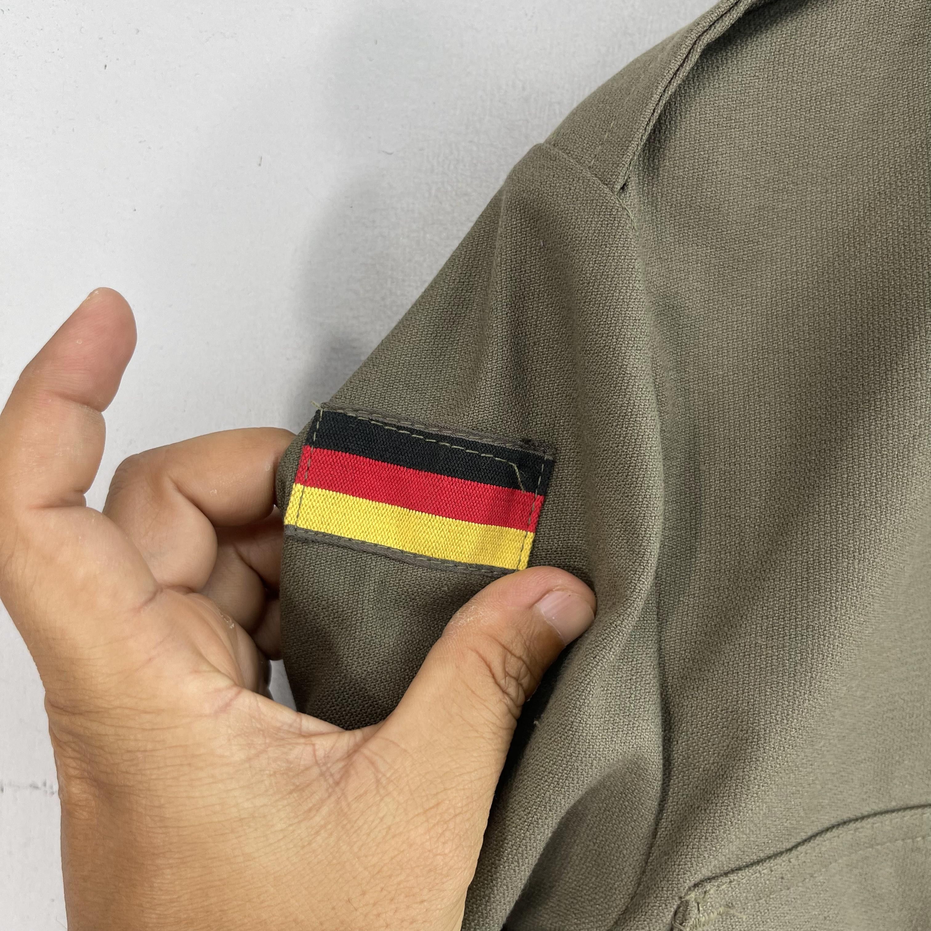 Vintage Vintage M-65 Field Battle Dress Uniform Germany Army Jacket Size US M / EU 48-50 / 2 - 4 Thumbnail