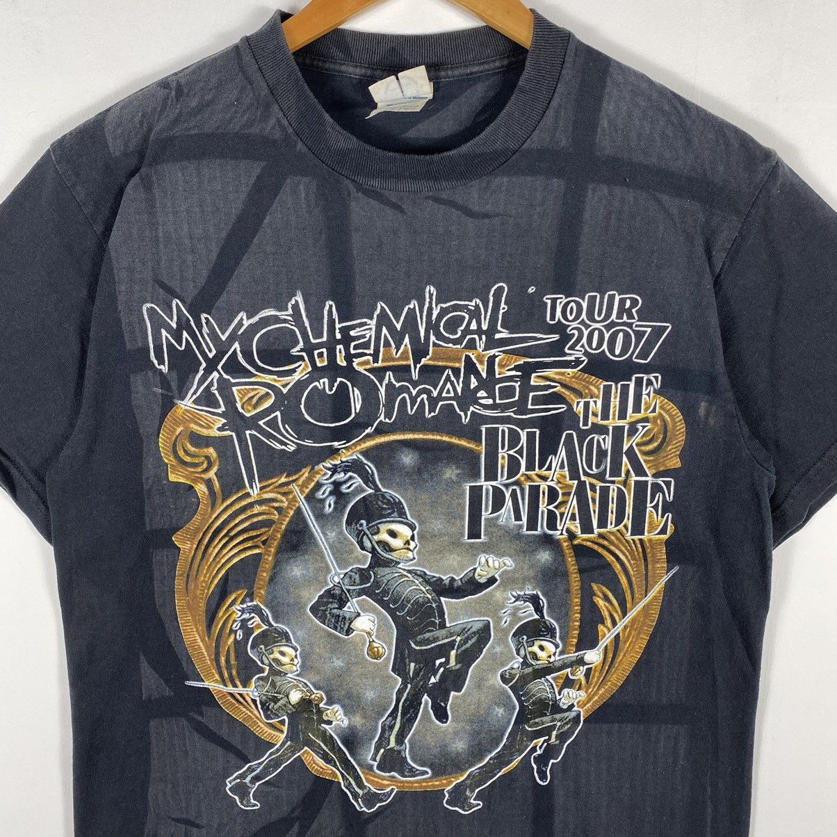 My Chemical Romance × Vintage Vintage MY CHEMICAL ROMANCE The Black Parade Tour 2007 Tee Size US M / EU 48-50 / 2 - 3 Thumbnail