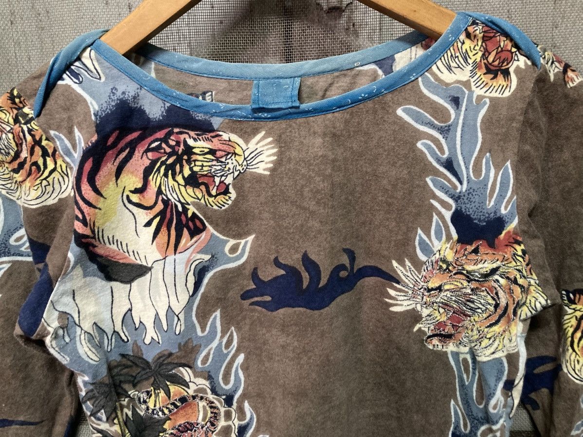Japanese Brand Vintage AIC Crop Tattoo Japanes T Shirt Size S / US 4 / IT 40 - 2 Thumbnail