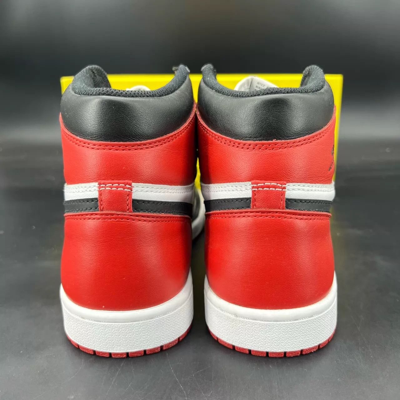 Nike AJ1 Black Toe 44 (Worn 1x, Near New) Boxed Size US 11 / EU 44 - 2 Thumbnail