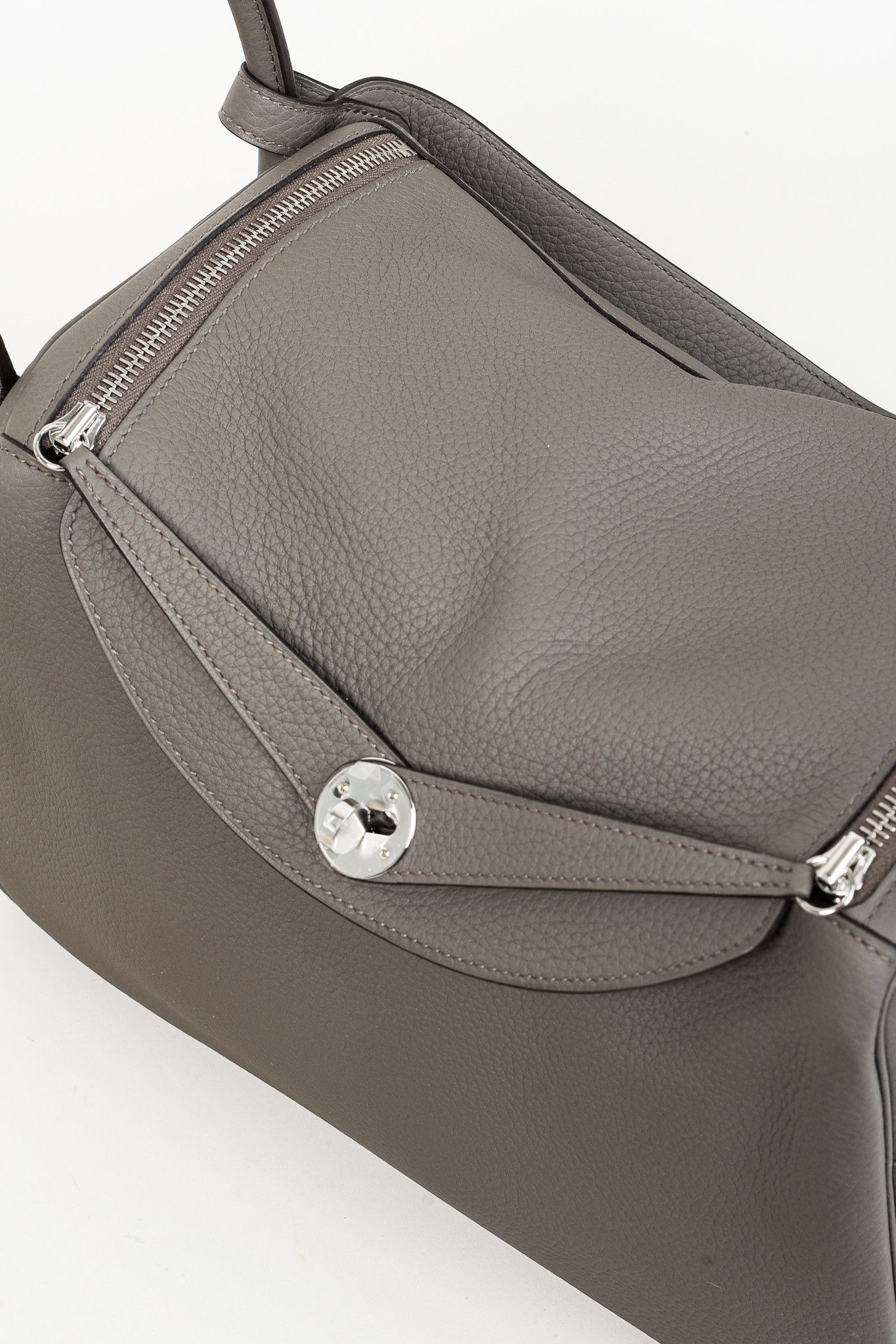 Hermes Hermes Lindy 30 Gris Etain Taurillon PHW Shoulder Bag Size ONE SIZE - 10 Thumbnail