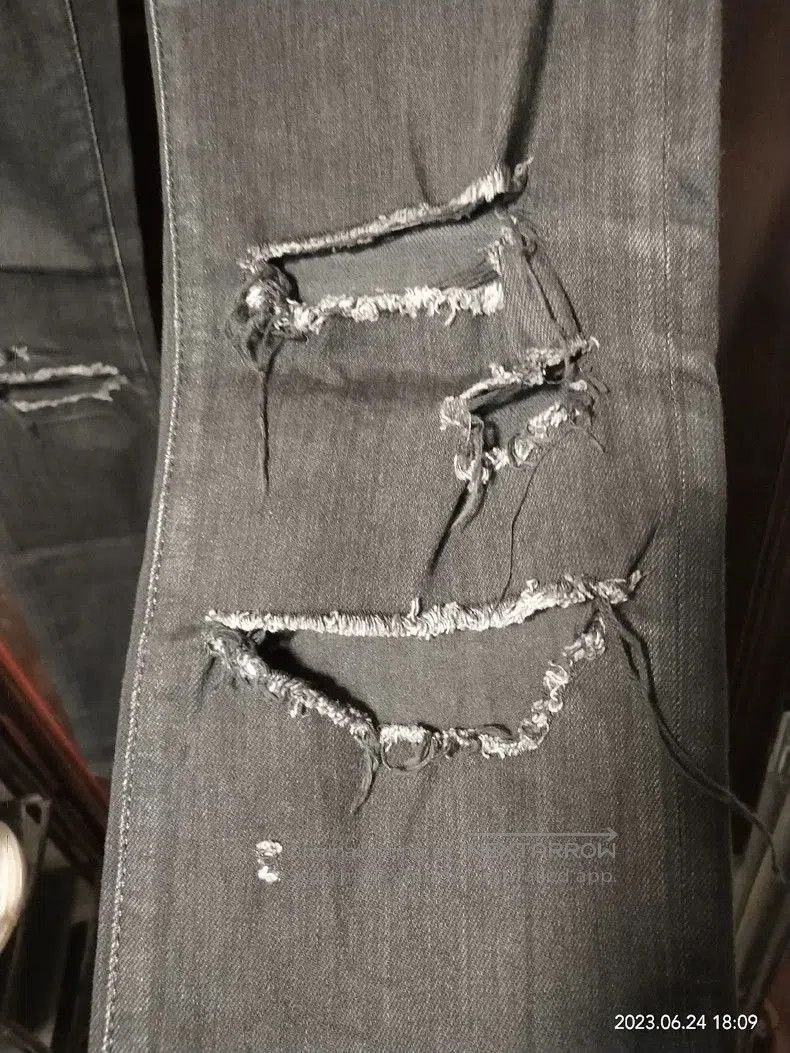 Yves Saint Laurent SLP Distressed Black Denim Jeans. Size US 30 / EU 46 - 9 Thumbnail