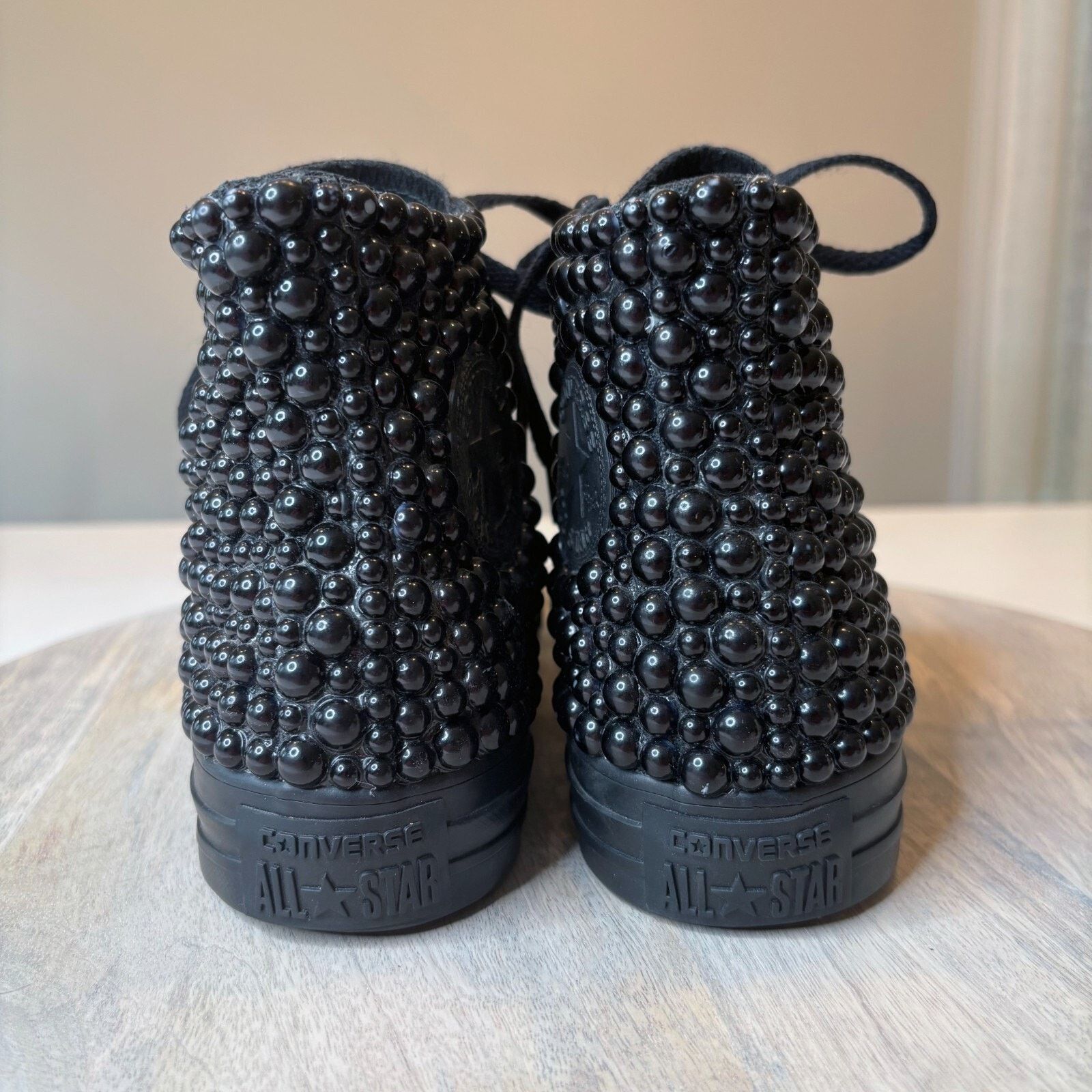 Converse Converse Women's Black & Gold Rhinestone Sneakers US Size 8 Size US 8 / IT 38 - 9 Thumbnail