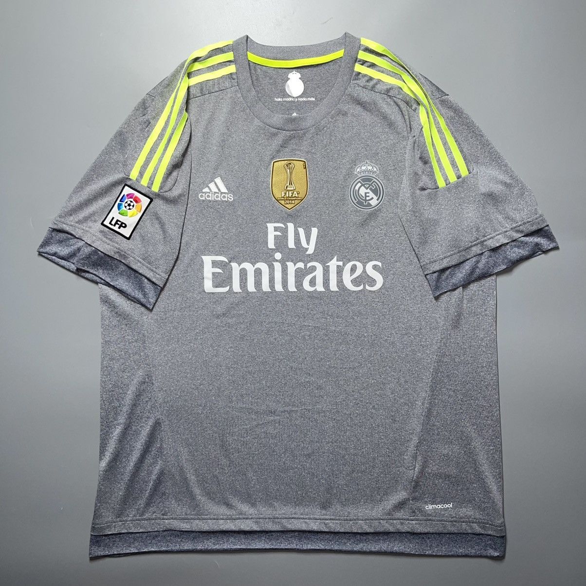 Adidas REAL MADRID ADIDAS 2015/2016 FOOTBALL AWAY JERSEY #7 RONALDO Size US XL / EU 56 / 4 - 2 Thumbnail