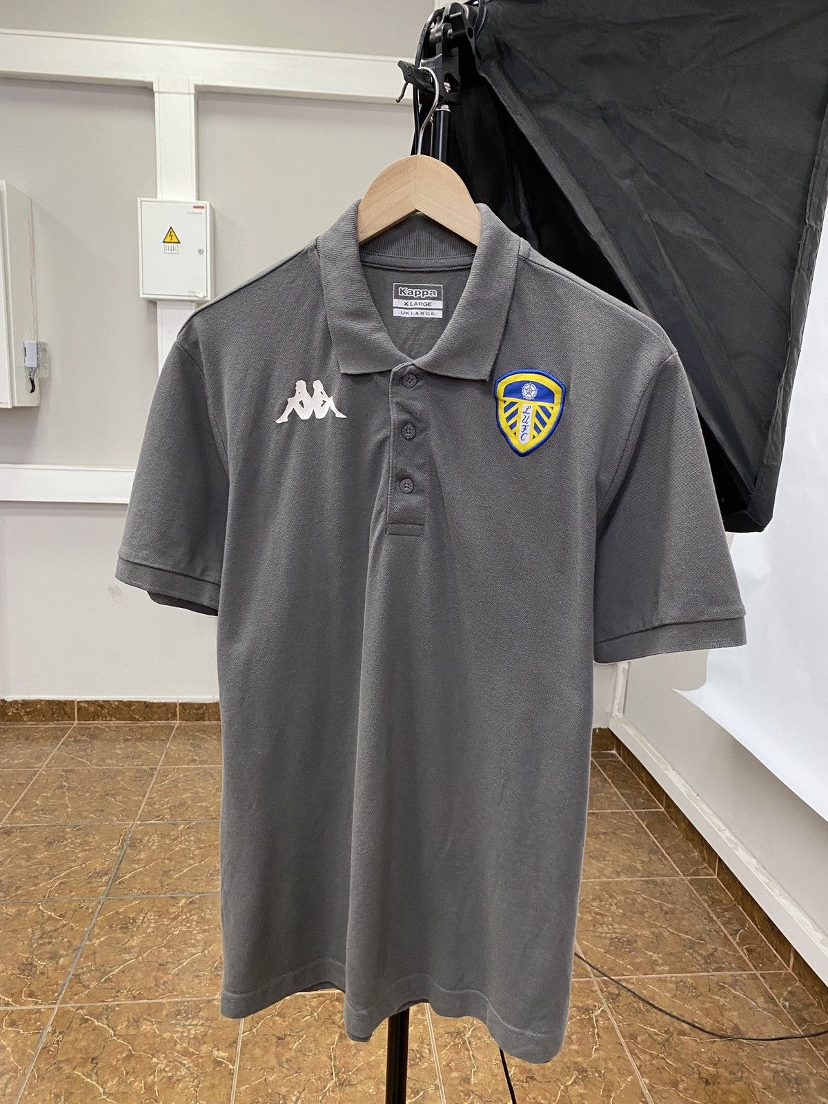 Kappa 🏴󠁧󠁢󠁥󠁮󠁧󠁿Vintage Y2K Kappa Leeds United LUFC Soccer Jersey Blokecore Size US XL / EU 56 / 4 - 1 Thumbnail