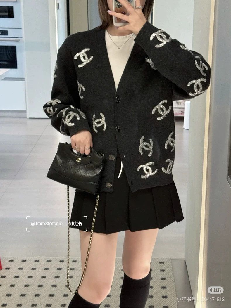 Chanel Chanel Black and gray full logo silver silk cardigan jacket Size XXS / US 00 / IT 34 - 6 Thumbnail