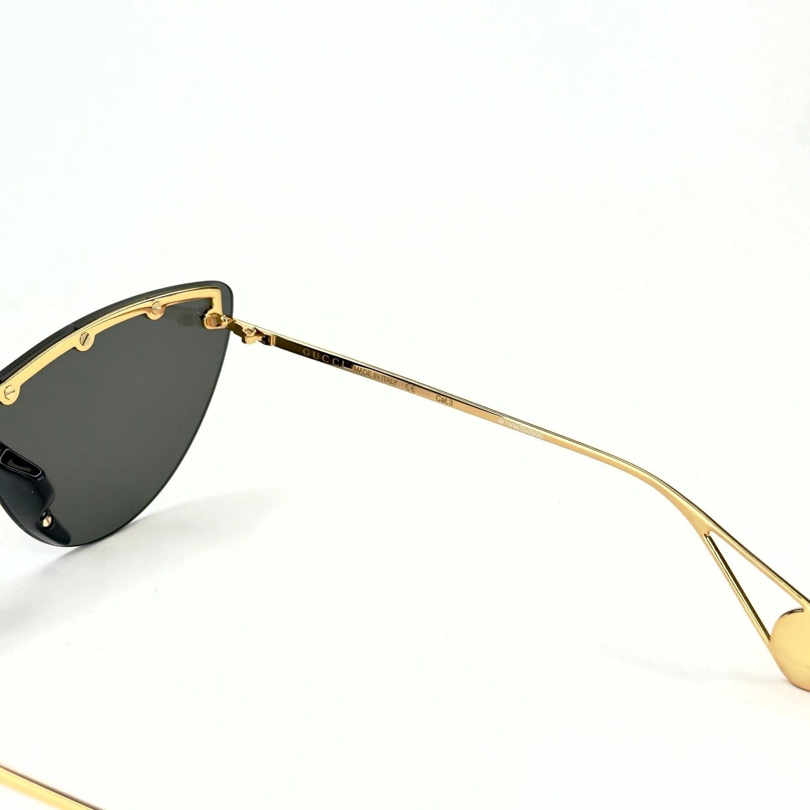 Gucci GUCCI GG0666S STAR 0666 Black Gold Cat Eye Sunglasses 001 Size ONE SIZE - 3 Thumbnail