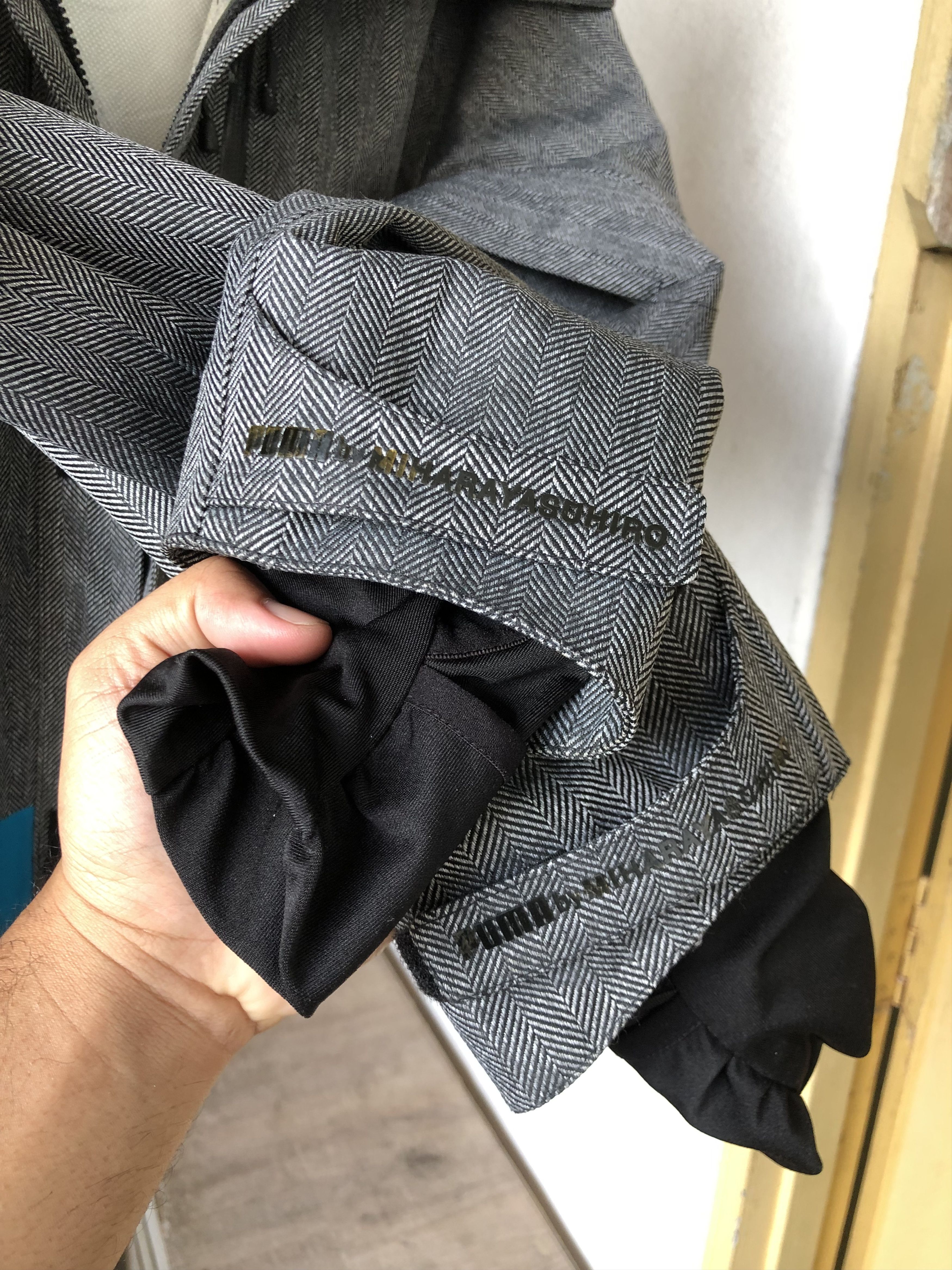 Maison MIHARA YASUHIRO × Puma Puma x Mihara Yasuhiro Limited Edition Waterproof Jacket Size US S / EU 44-46 / 1 - 3 Thumbnail