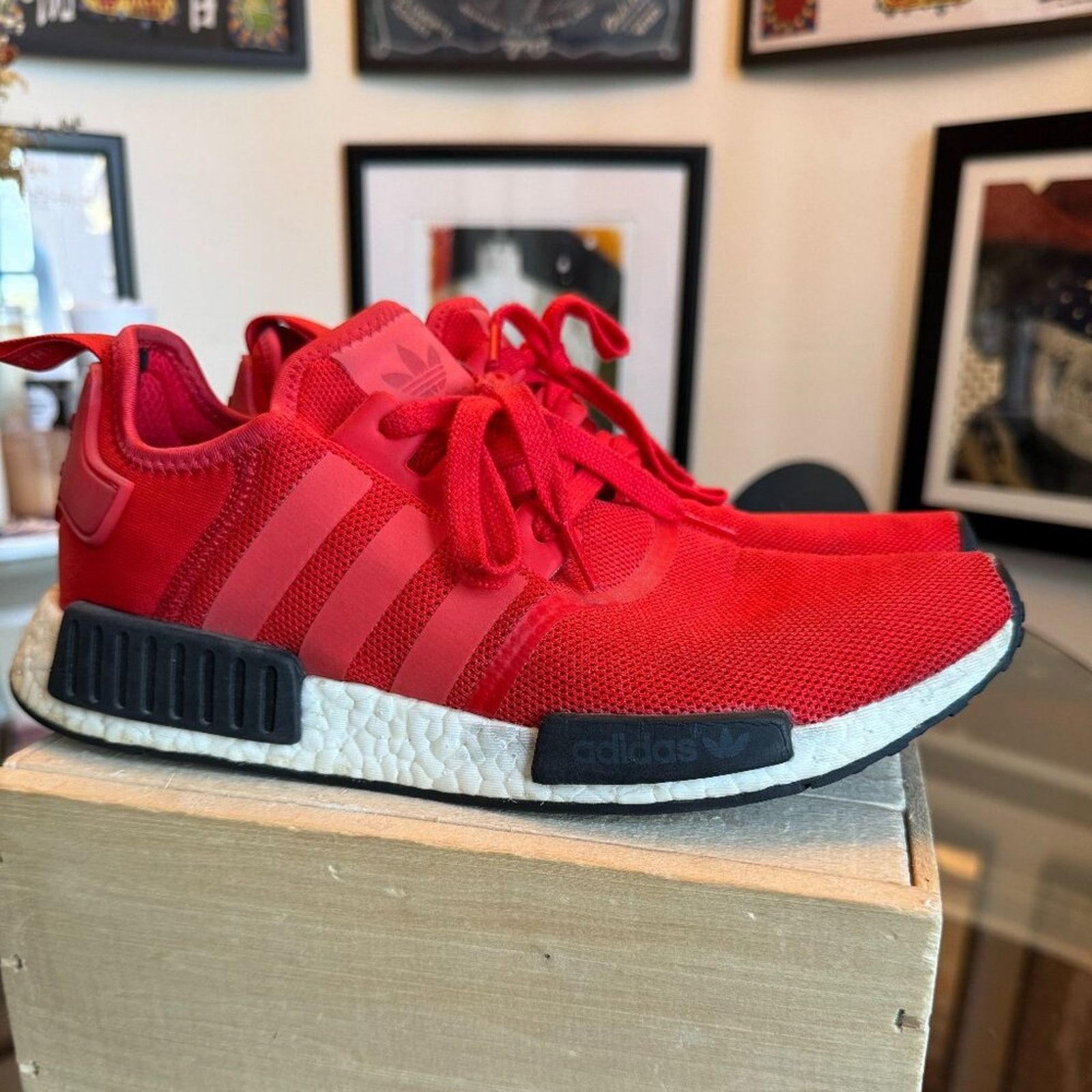 Adidas Adidas NMD_R1 Red/Core Black, Men’s 10.5, Great Condition Size US 10.5 / EU 43-44 - 1 Thumbnail