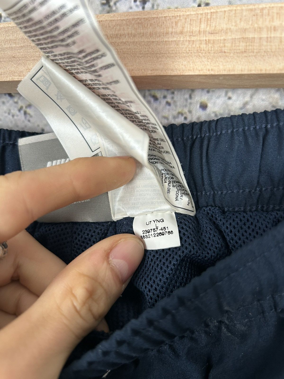 Nike Vintage Nike Shorts 3/4 Sportswear Football Y2K 00s Size US 34 / EU 50 - 6 Thumbnail