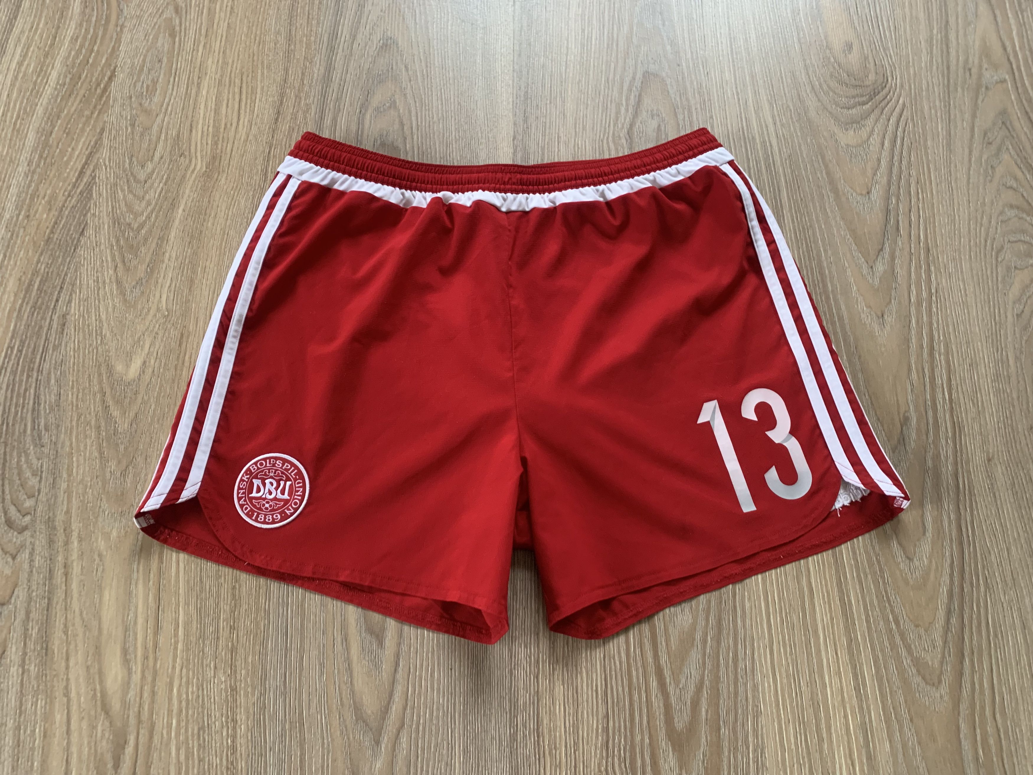 Adidas Adidas Denmark Red Training Shorts 2015 Size US 28 / EU 44 - 2 Thumbnail