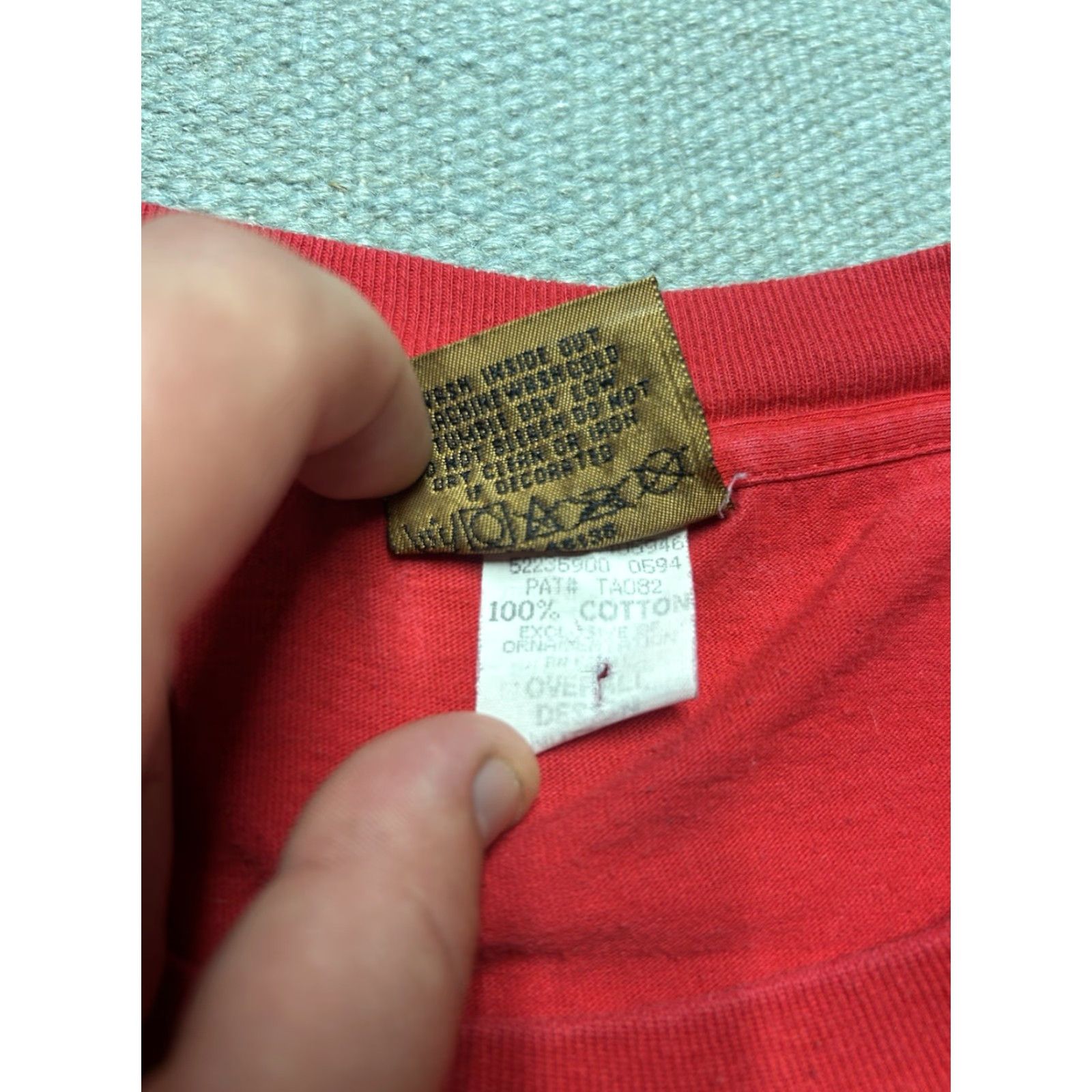 Nutmeg VINTAGE Nutmeg San Francisco 49ers NFL Football T-Shirt XL Red 90s Graphic shirt Men Boys Mens 49ers Super Bowl Champs Size US XL / EU 56 / 4 - 7 Thumbnail