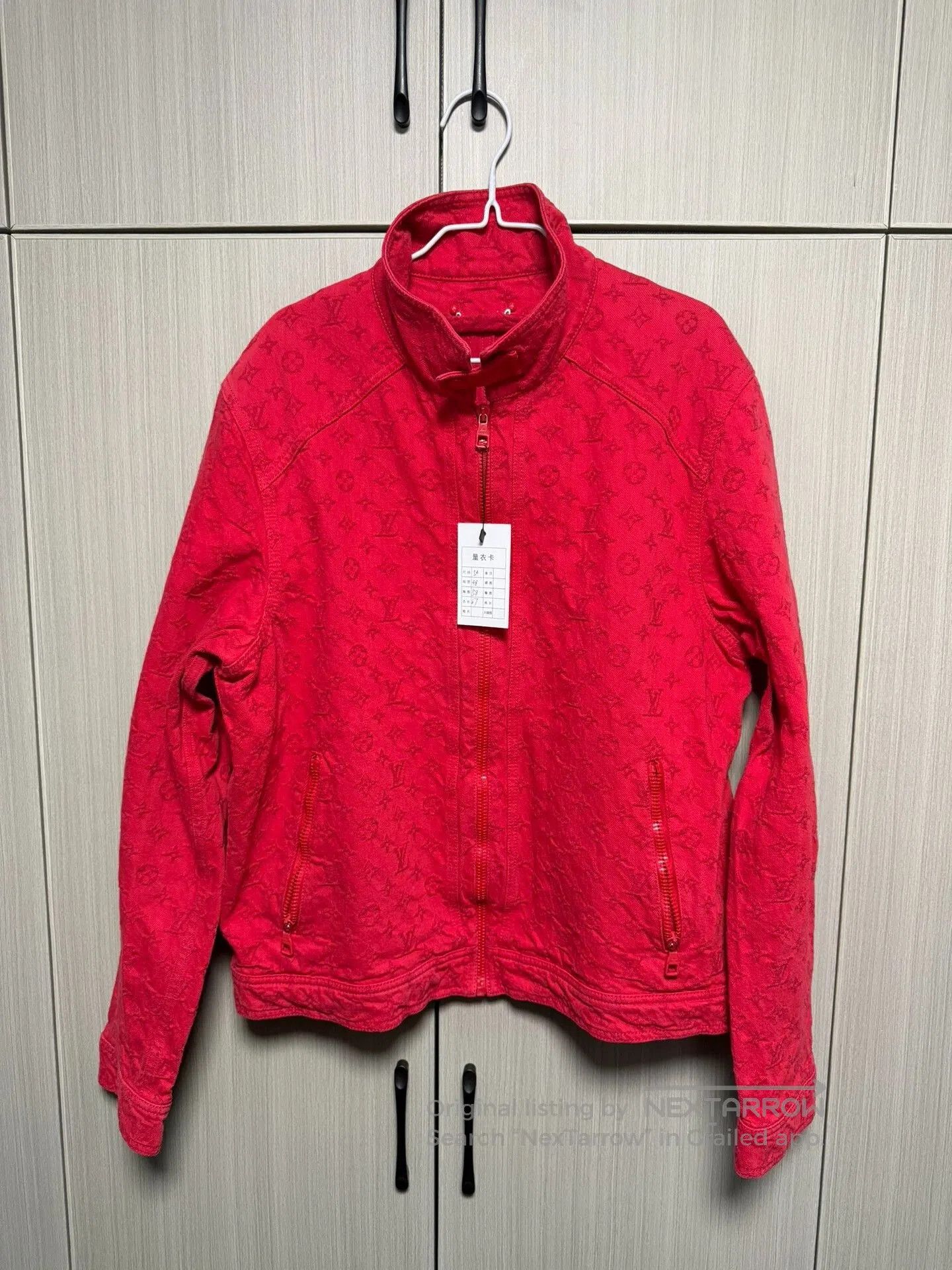 Louis Vuitton LV Red All. Size US L / EU 52-54 / 3 - 1 Thumbnail