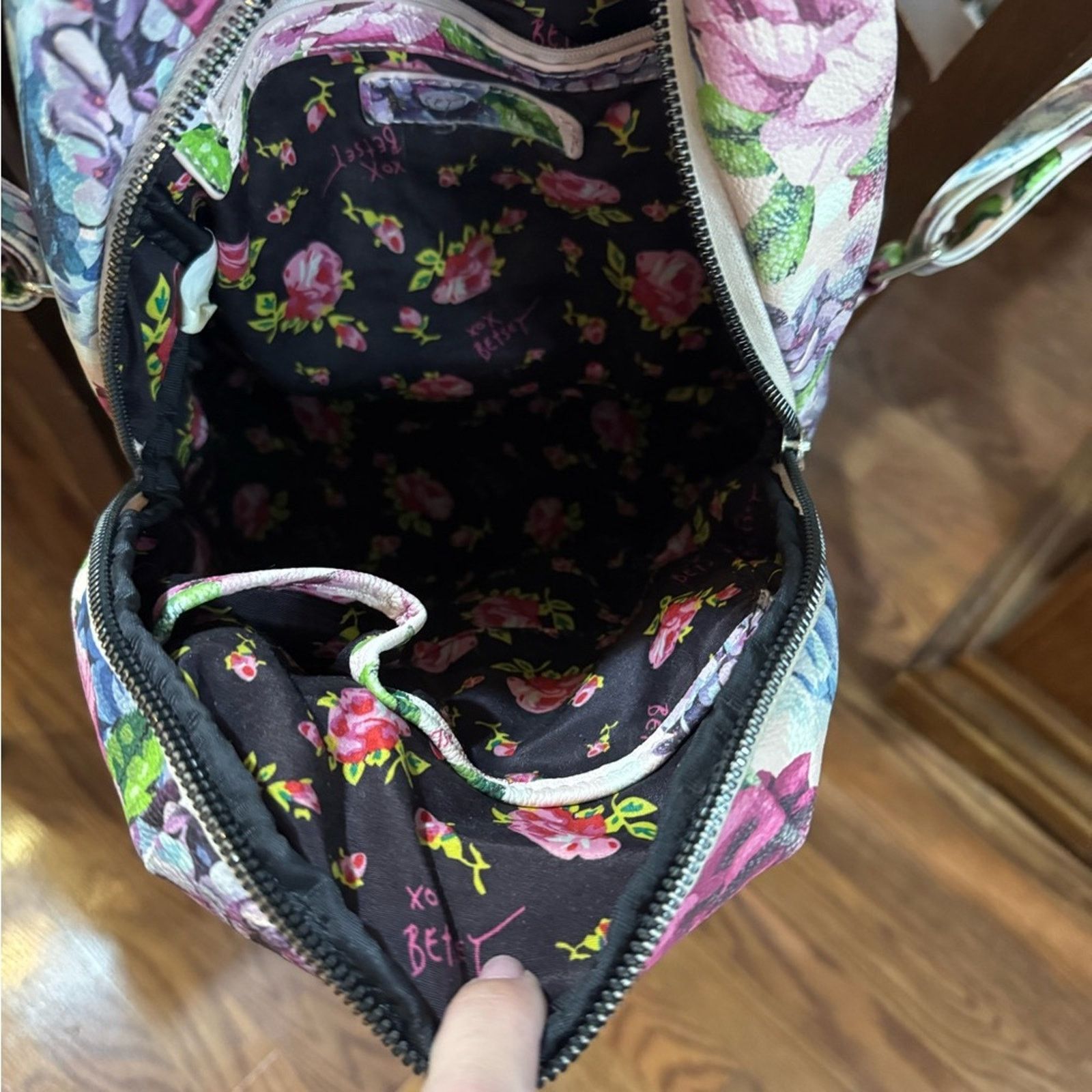 Betsey Johnson Betsey Johnson floral shabby chic mini backpack Size ONE SIZE - 4 Thumbnail