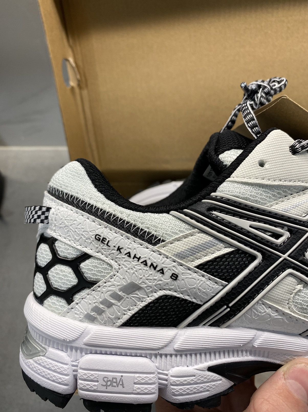 Asics Asics gel-kahana 8 Size US 11 / EU 44 - 5 Thumbnail
