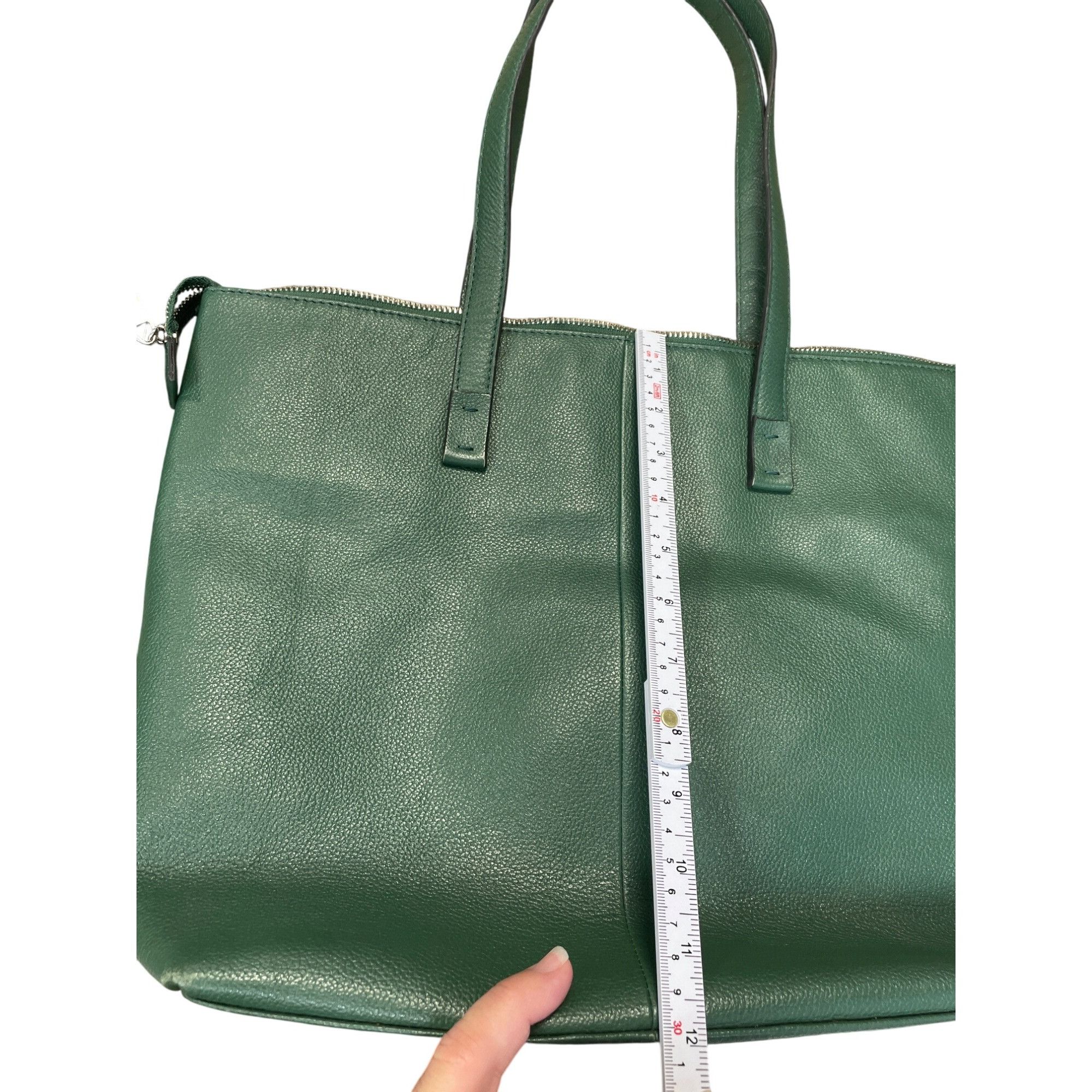 Other Tahari Womans Green Pebbled Leather Tote HandBag Silver Char Size ONE SIZE - 10 Thumbnail