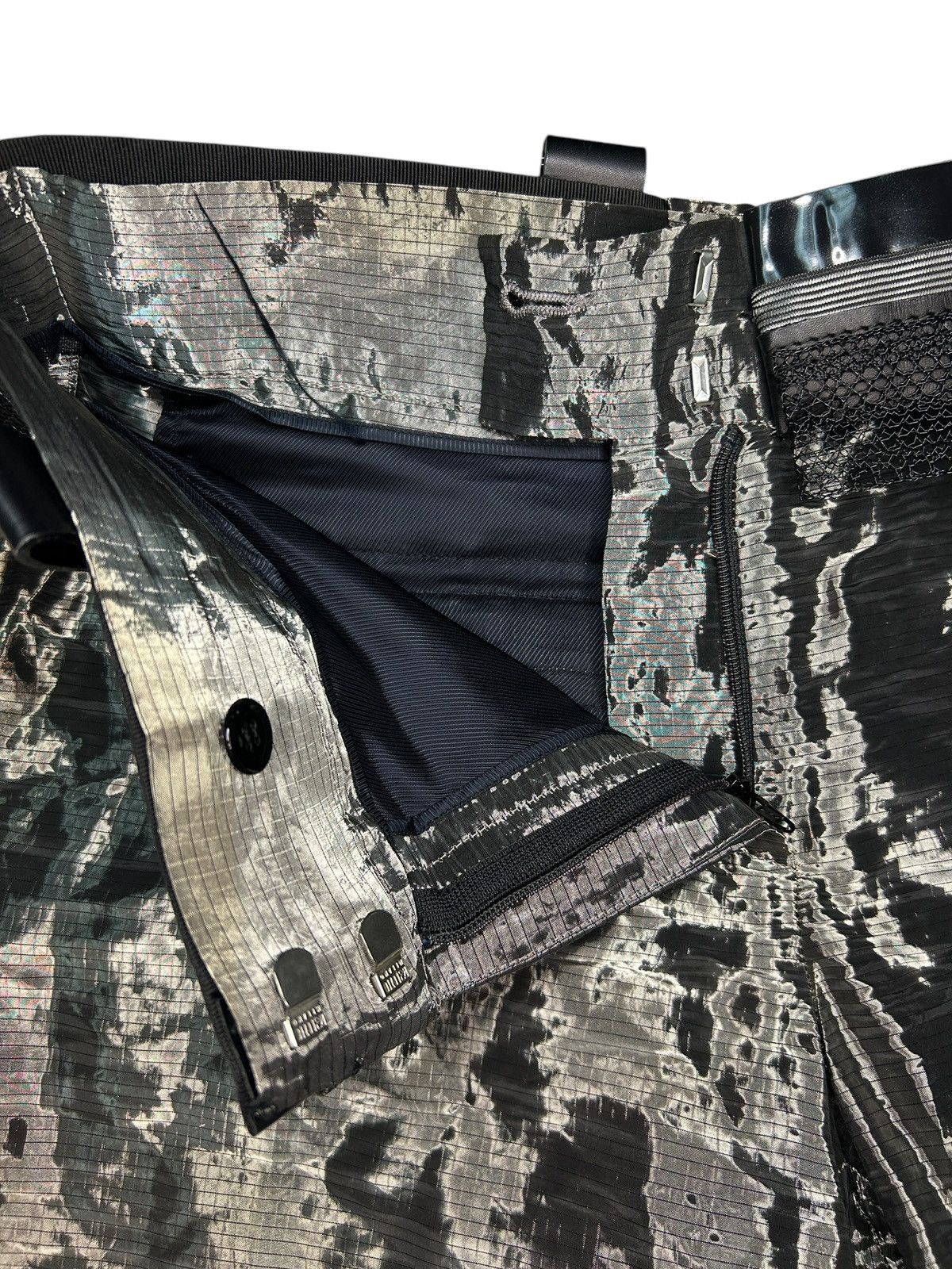 Balenciaga S/S 07 Nicolas Ghesquière Metallic Trousers Size 26" / US 2 / IT 38 - 7 Thumbnail
