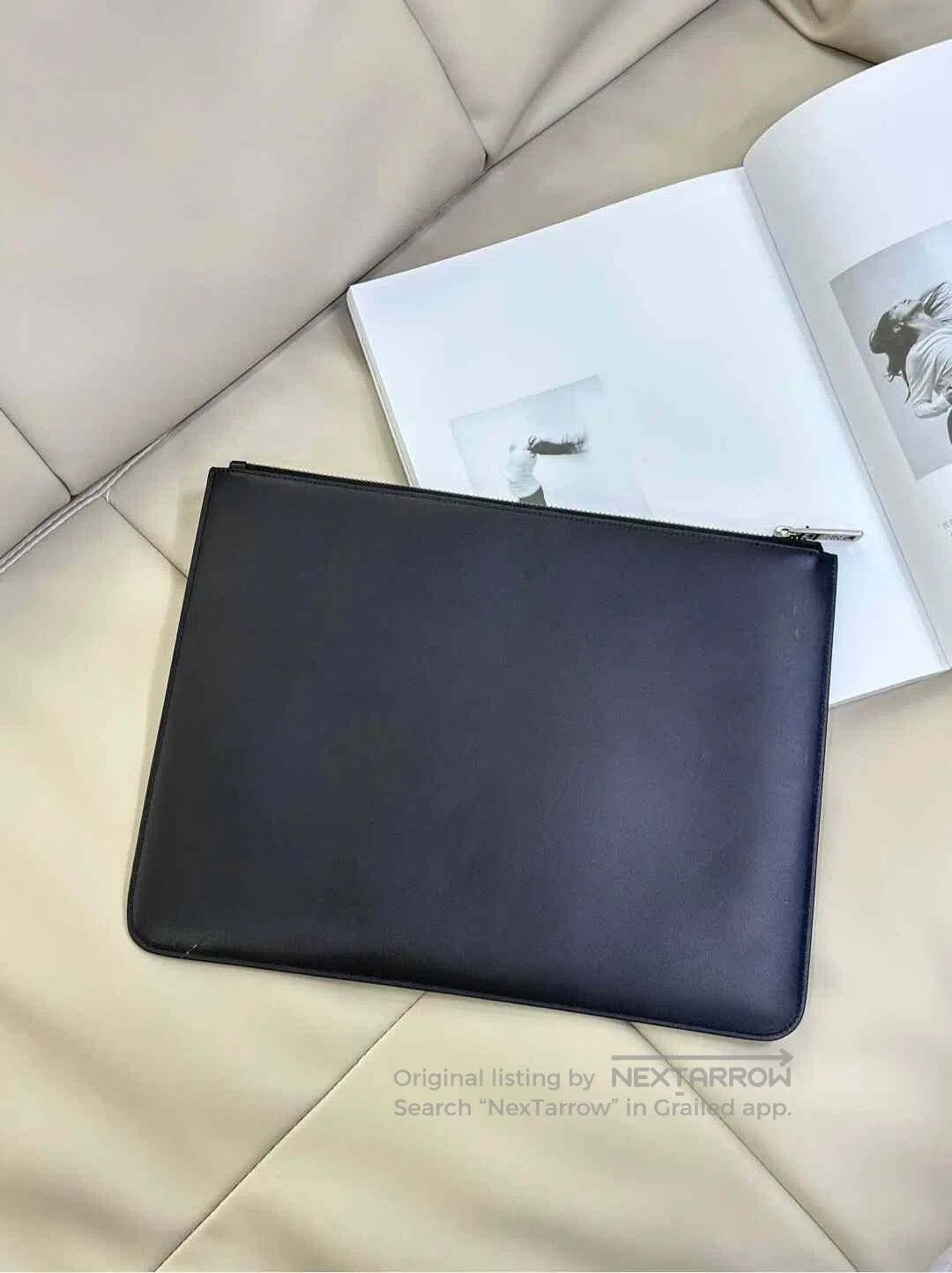 Givenchy Givenchy Black Casual Clutch Bag. Size ONE SIZE - 3 Thumbnail