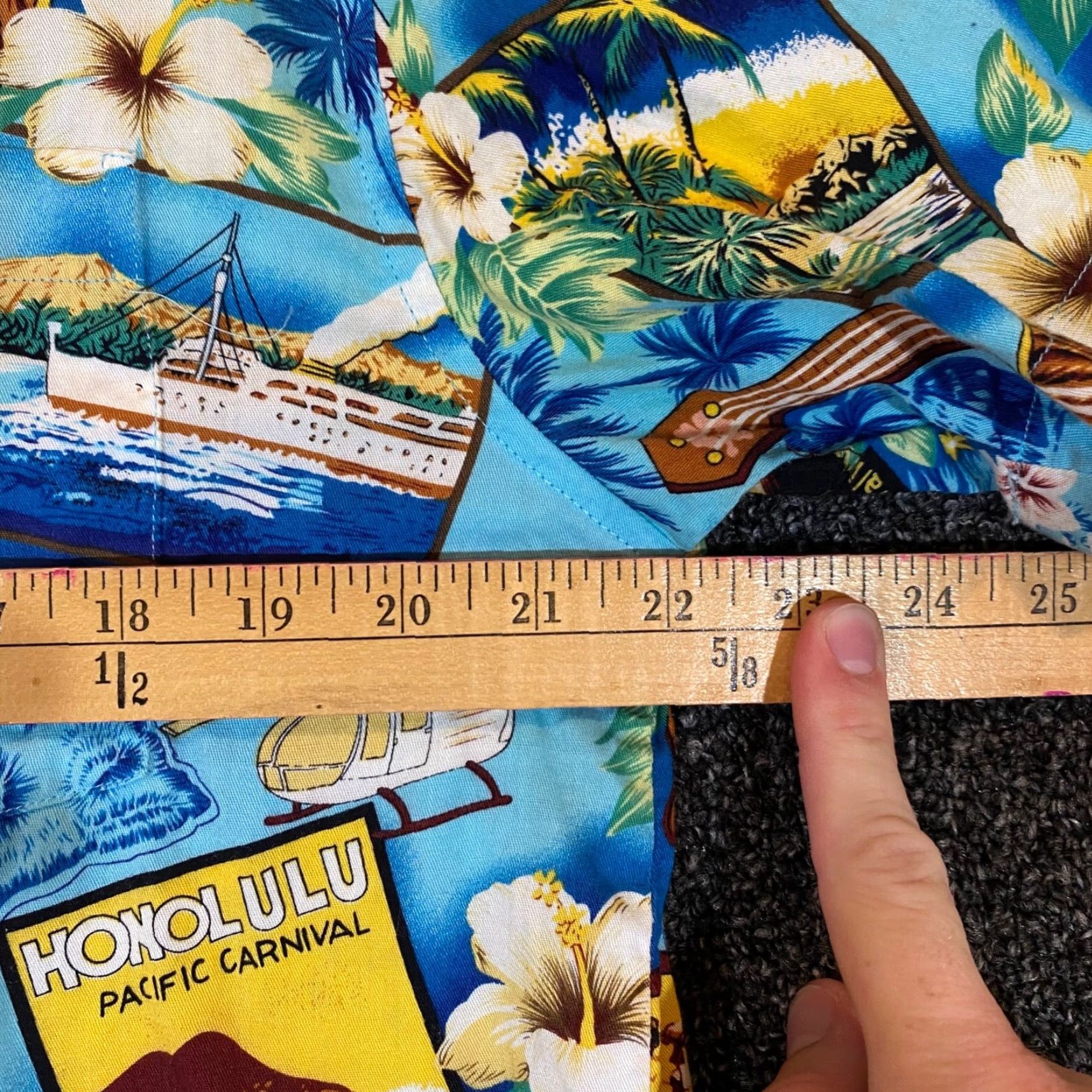 Vintage High Surf Hawaiian Shirt Mens Medium Blue Floral Button Up Vacation Top S/S Size US M / EU 48-50 / 2 - 6 Thumbnail